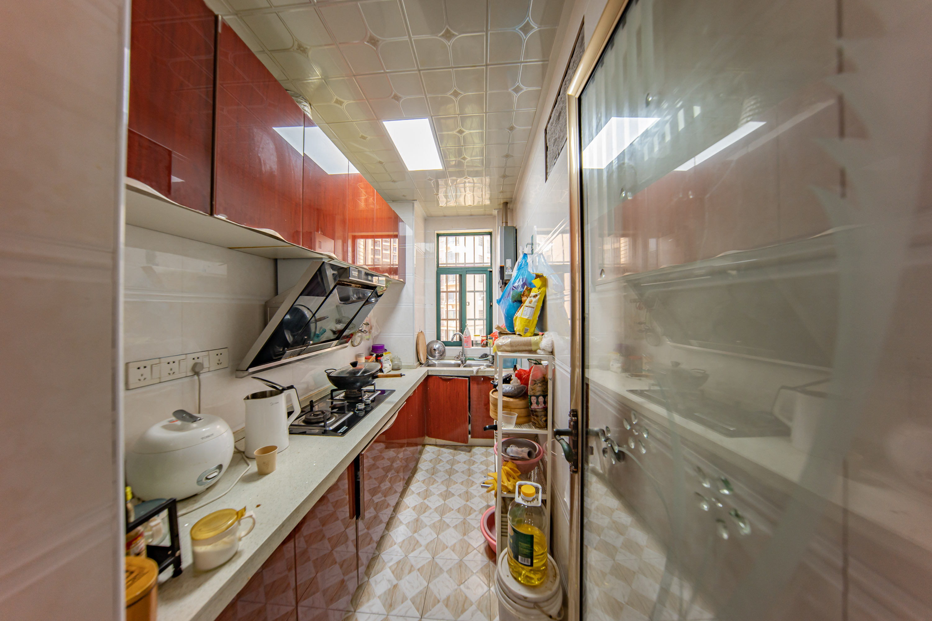 洋湖时代  1室1厅1卫    1800.0元/月户型图