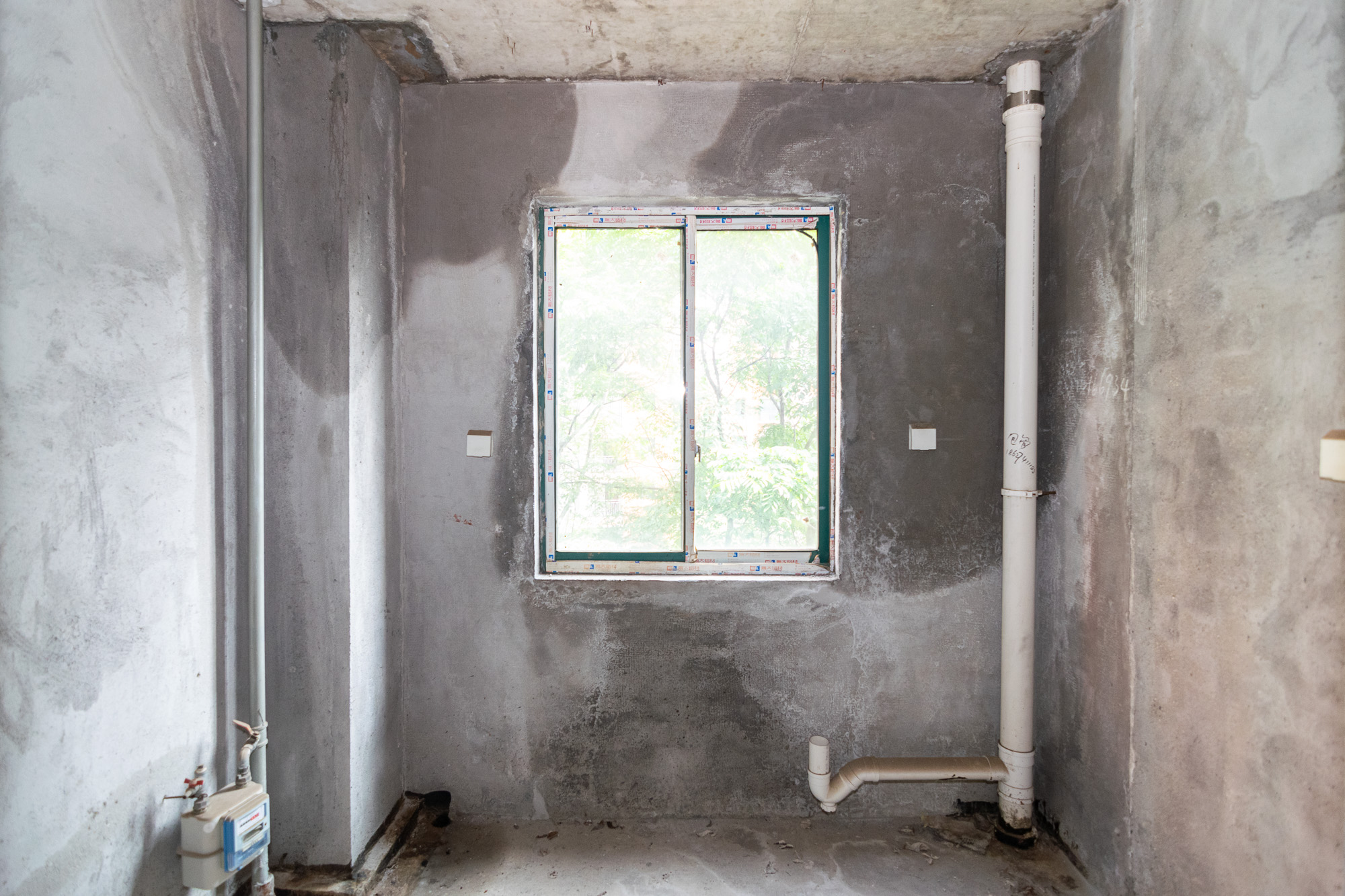 百合湖滨花园 3室2厅2卫 60.0万 百合湖滨花园 3室2厅2卫 60.0万厨房