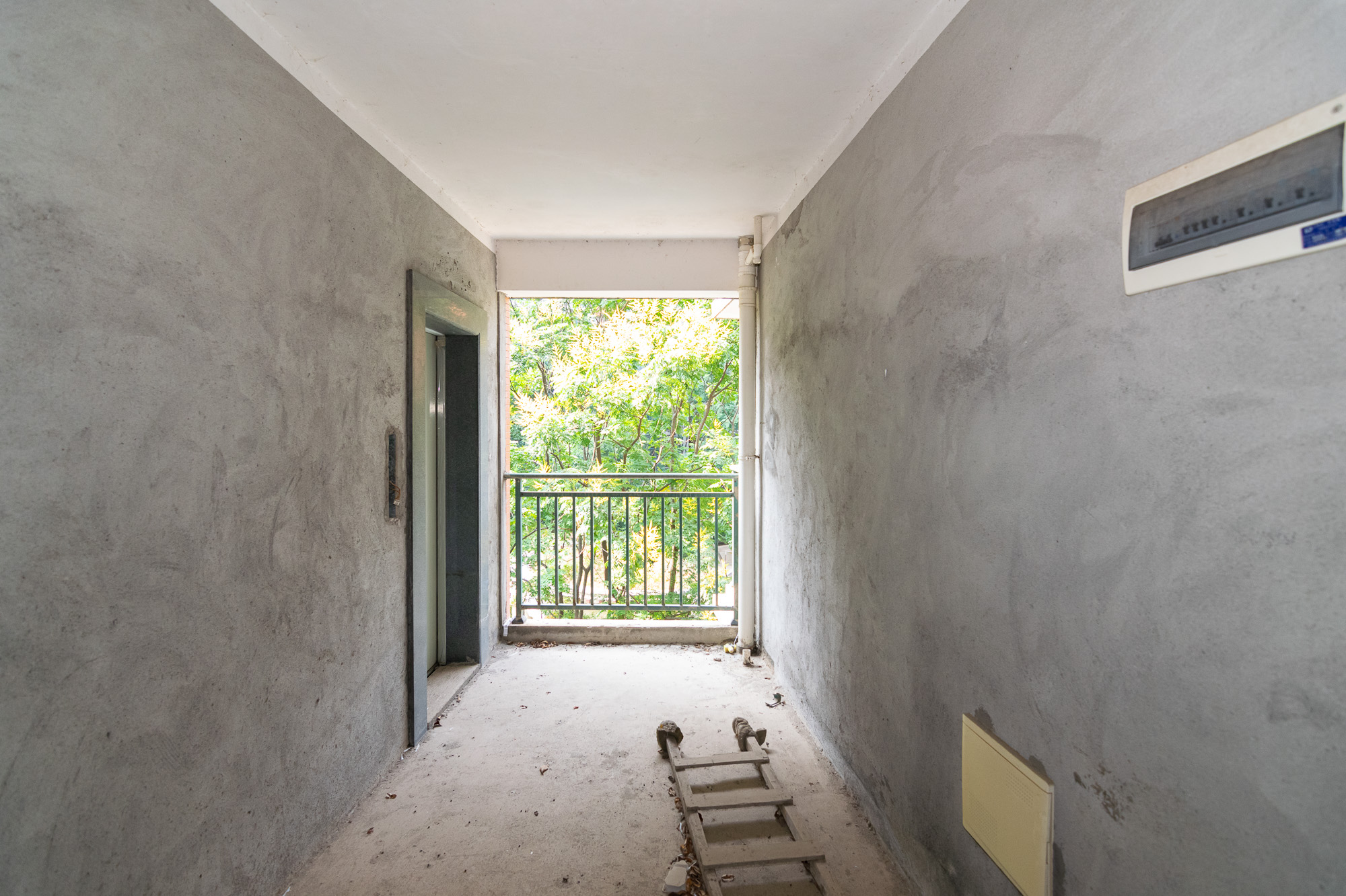 百合湖滨花园 3室2厅2卫 60.0万 百合湖滨花园 3室2厅2卫 60.0万卧室