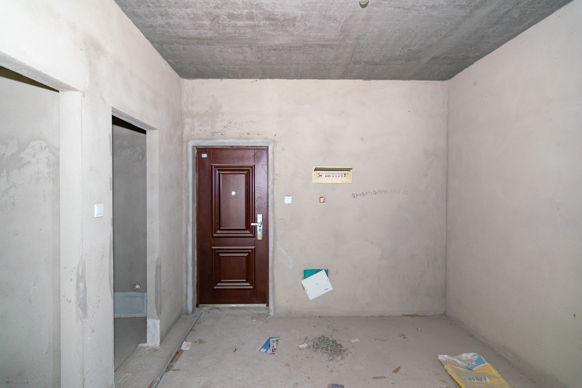 联诚雅郡 3室2厅1卫 52.8万 联诚雅郡 3室2厅1卫 52.8万客厅