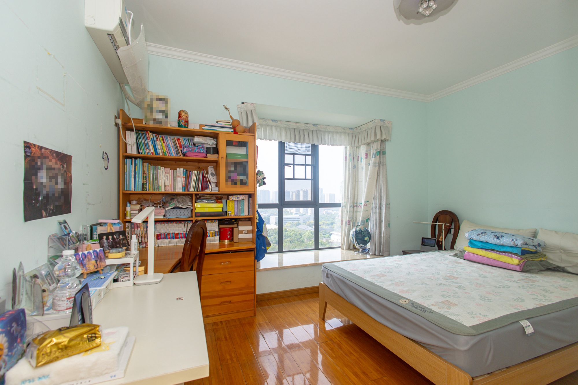 星电恬园 4室2厅2卫 106.0万 星电恬园 4室2厅2卫 106.0万卧室