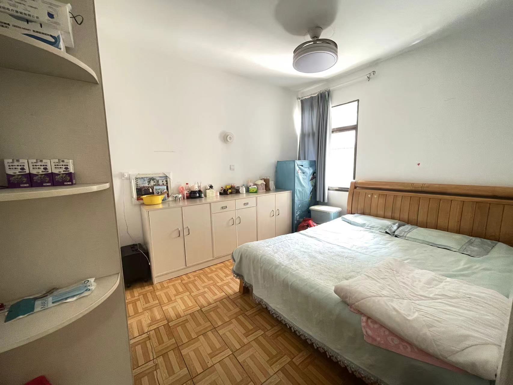 庆云山二村(62号)  3室2厅1卫    32.8万 庆云山二村(62号)  3室2厅1卫    32.8万室内图