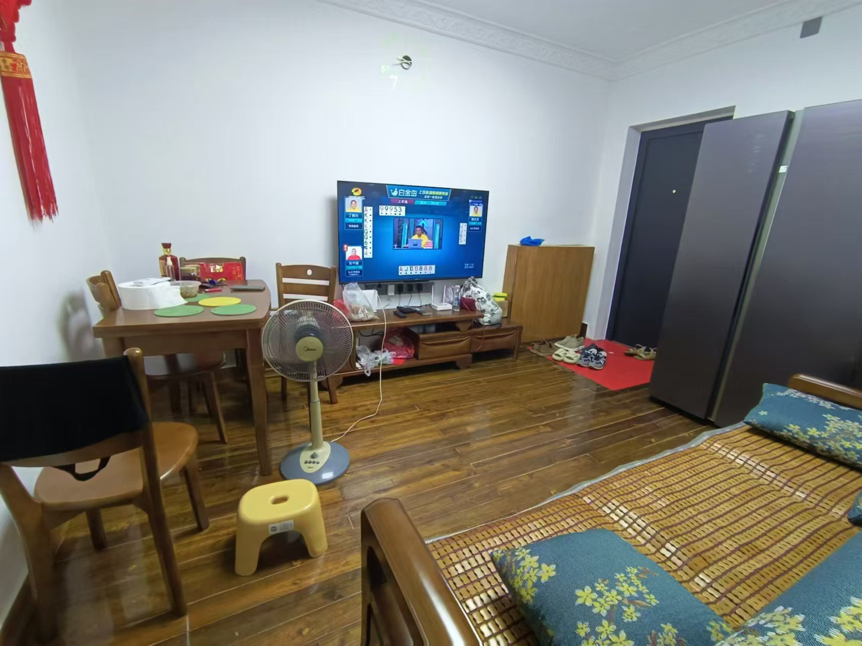 桥梁厂一区万泥塘一村 2室2厅1卫 26.0万 桥梁厂一区万泥塘一村 2室2厅1卫 26.0万室内图