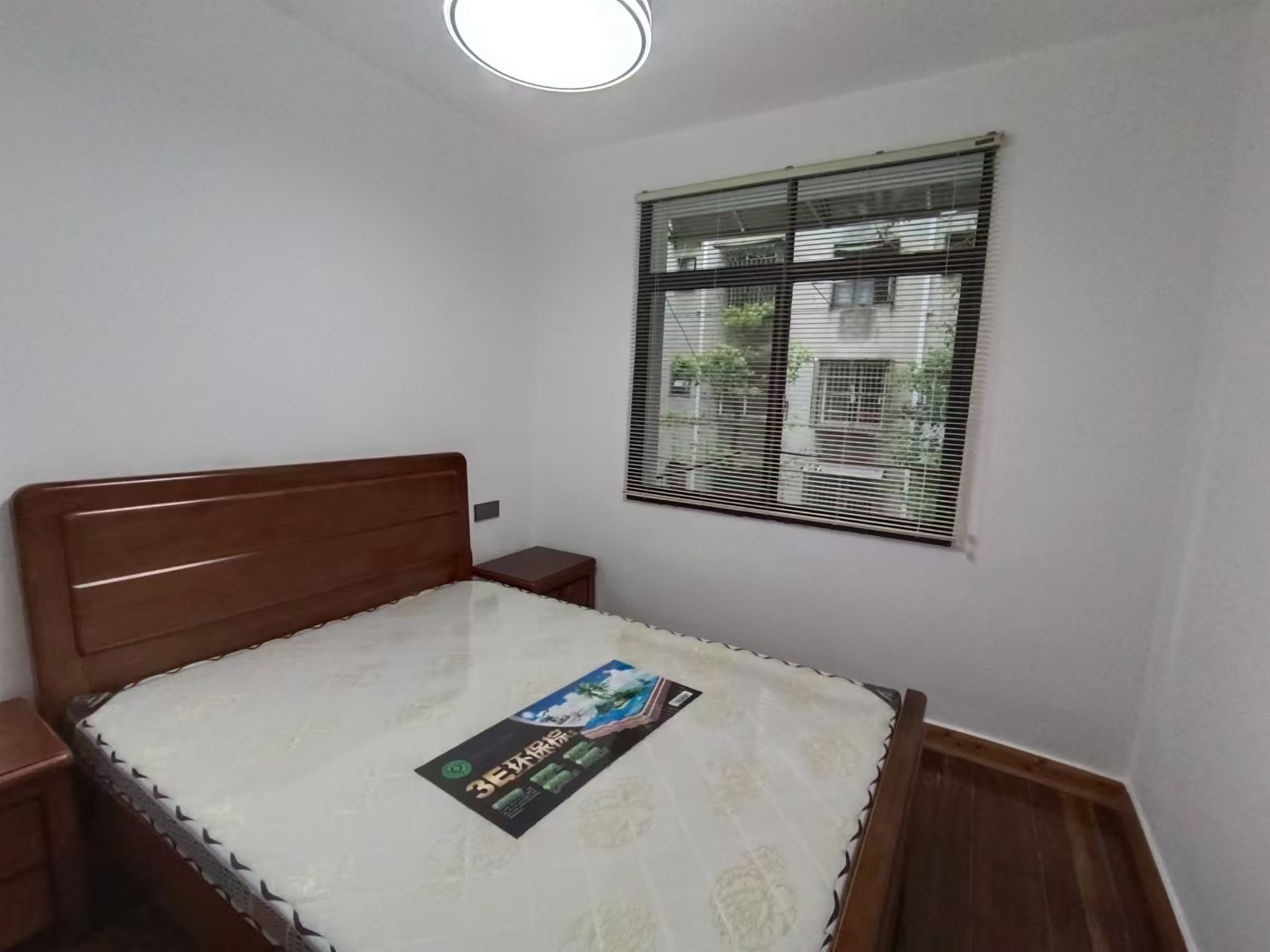 桥梁厂一区万泥塘一村 2室2厅1卫 26.0万 桥梁厂一区万泥塘一村 2室2厅1卫 26.0万室内图