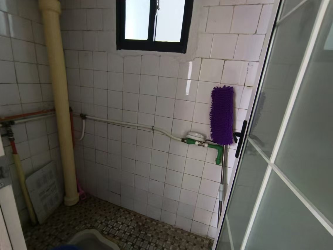 桥梁厂一区万泥塘一村 2室2厅1卫 26.0万 桥梁厂一区万泥塘一村 2室2厅1卫 26.0万室内图