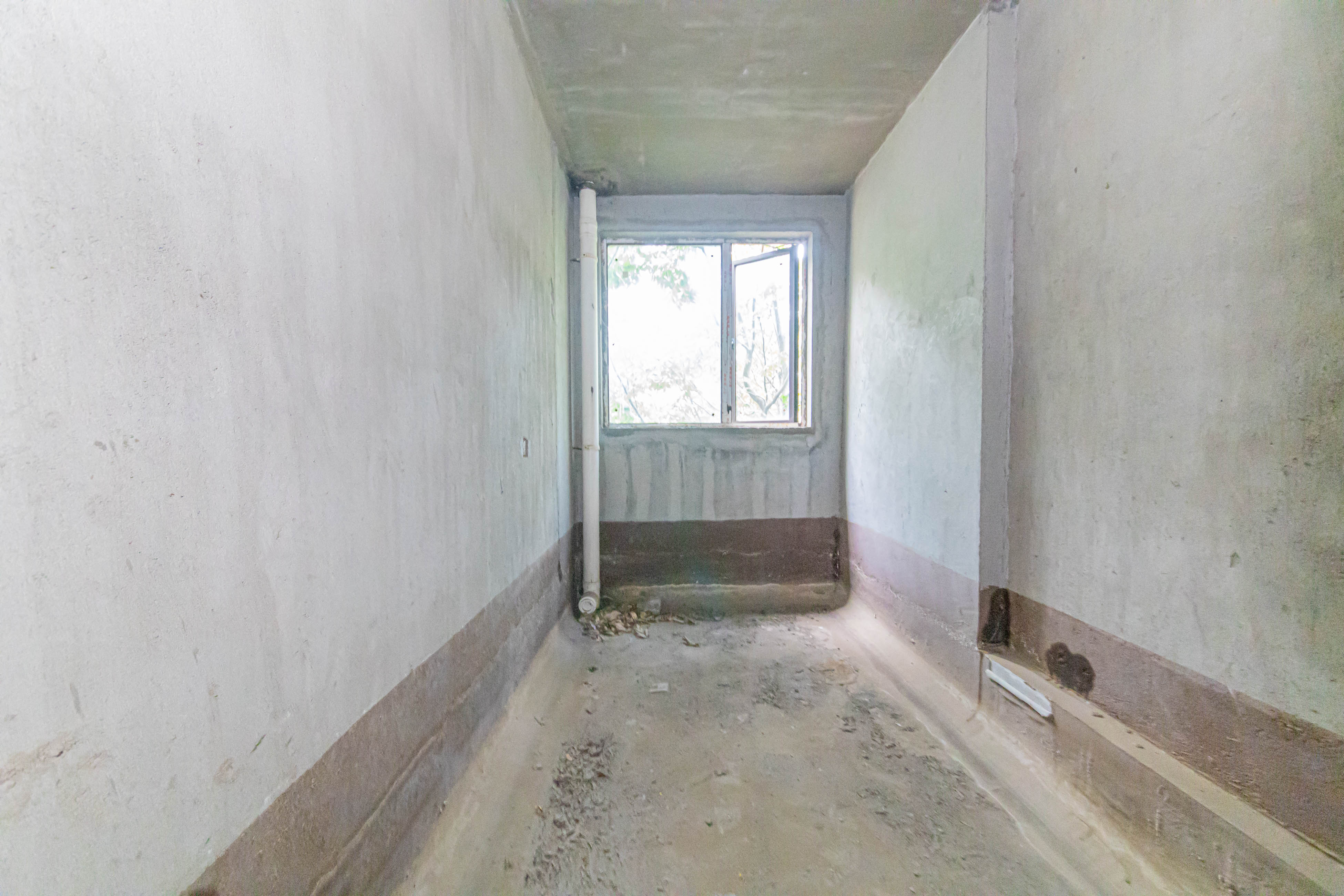 大唐印象一期云海湾  4室2厅2卫    135.0万 大唐印象一期云海湾  4室2厅2卫    135.0万卫生间