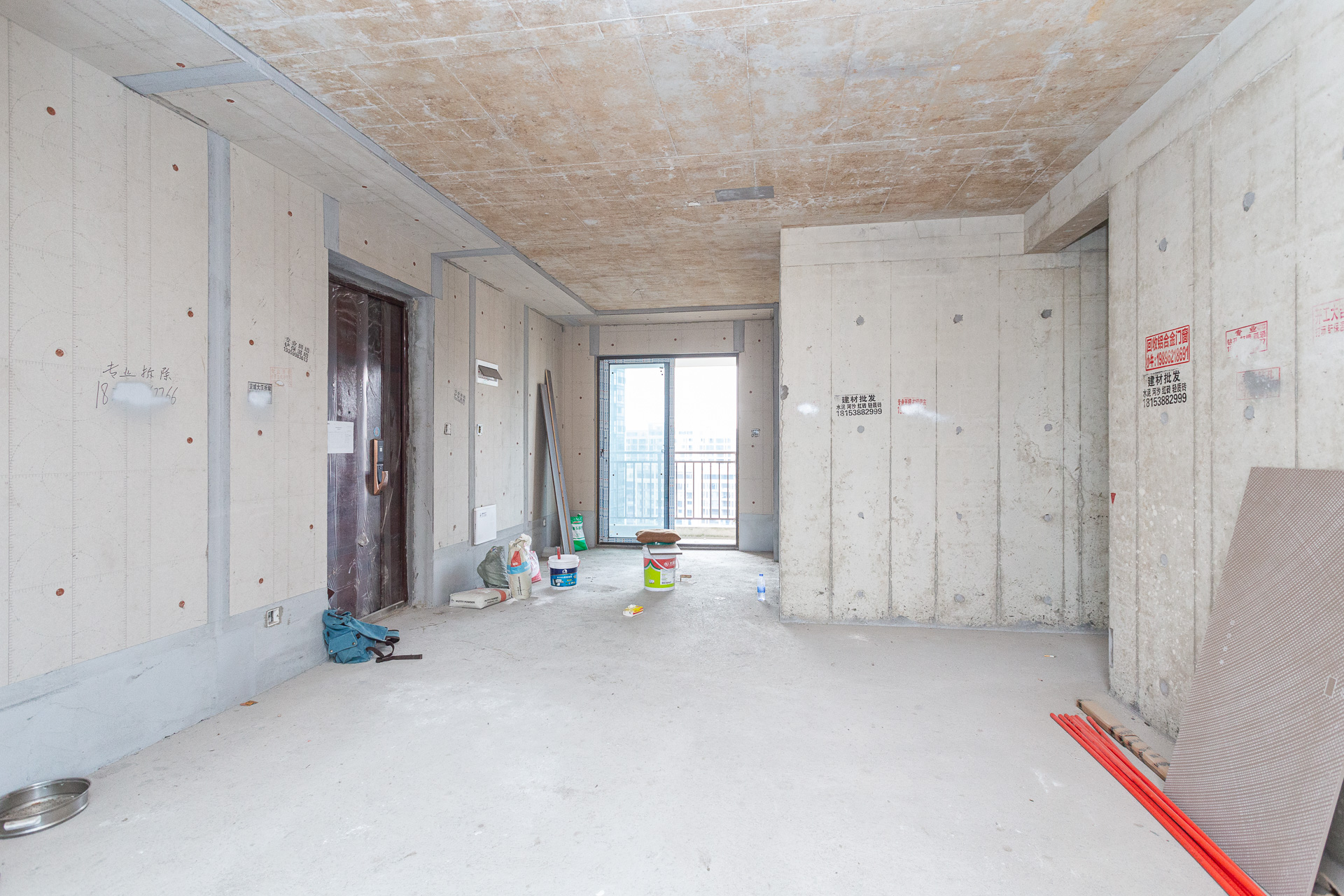 润和湘江天地D区 4室2厅2卫 167.0万 润和湘江天地D区 4室2厅2卫 167.0万客厅