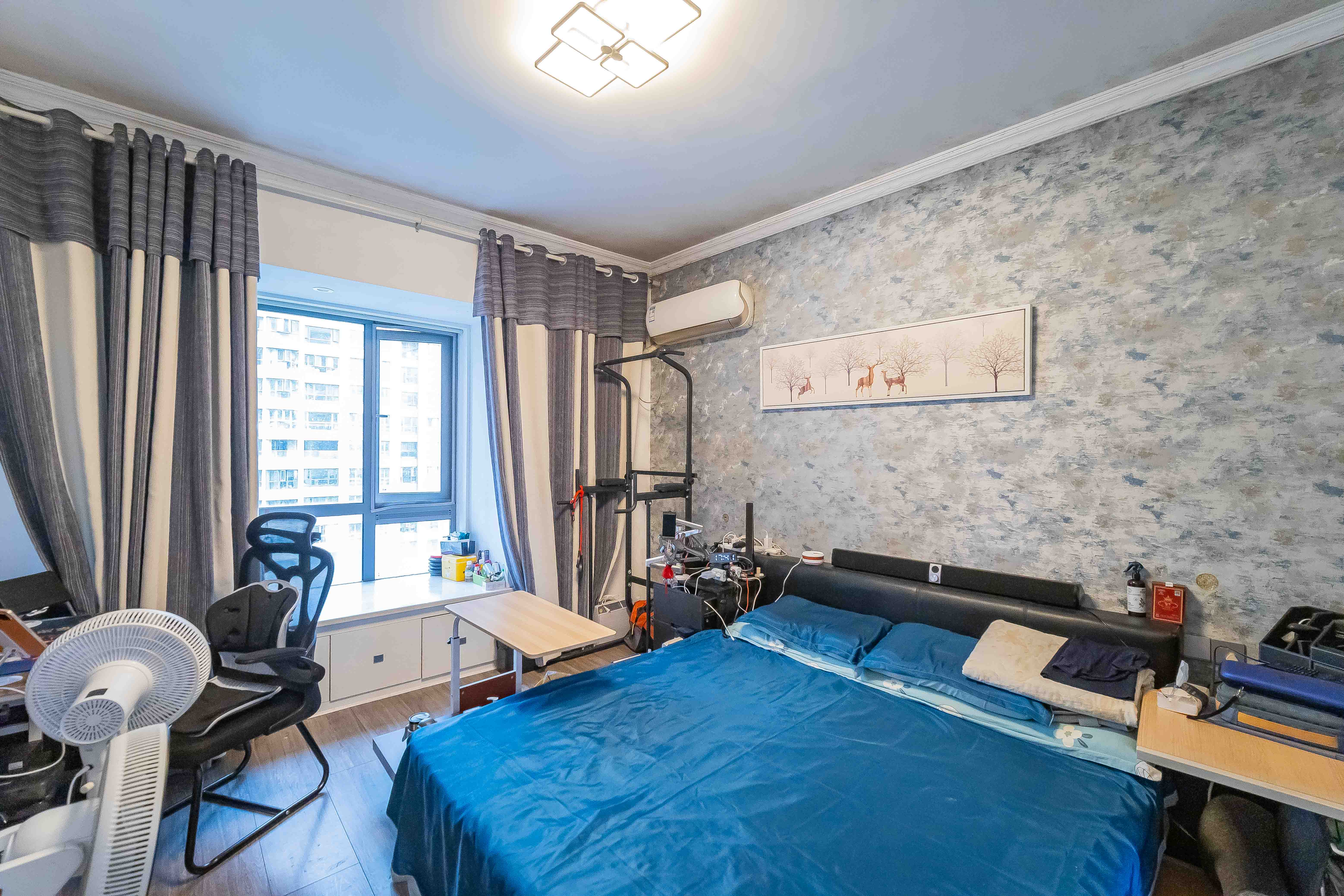 保利国际广场  4室2厅2卫    288.0万 保利国际广场  4室2厅2卫    288.0万卧室