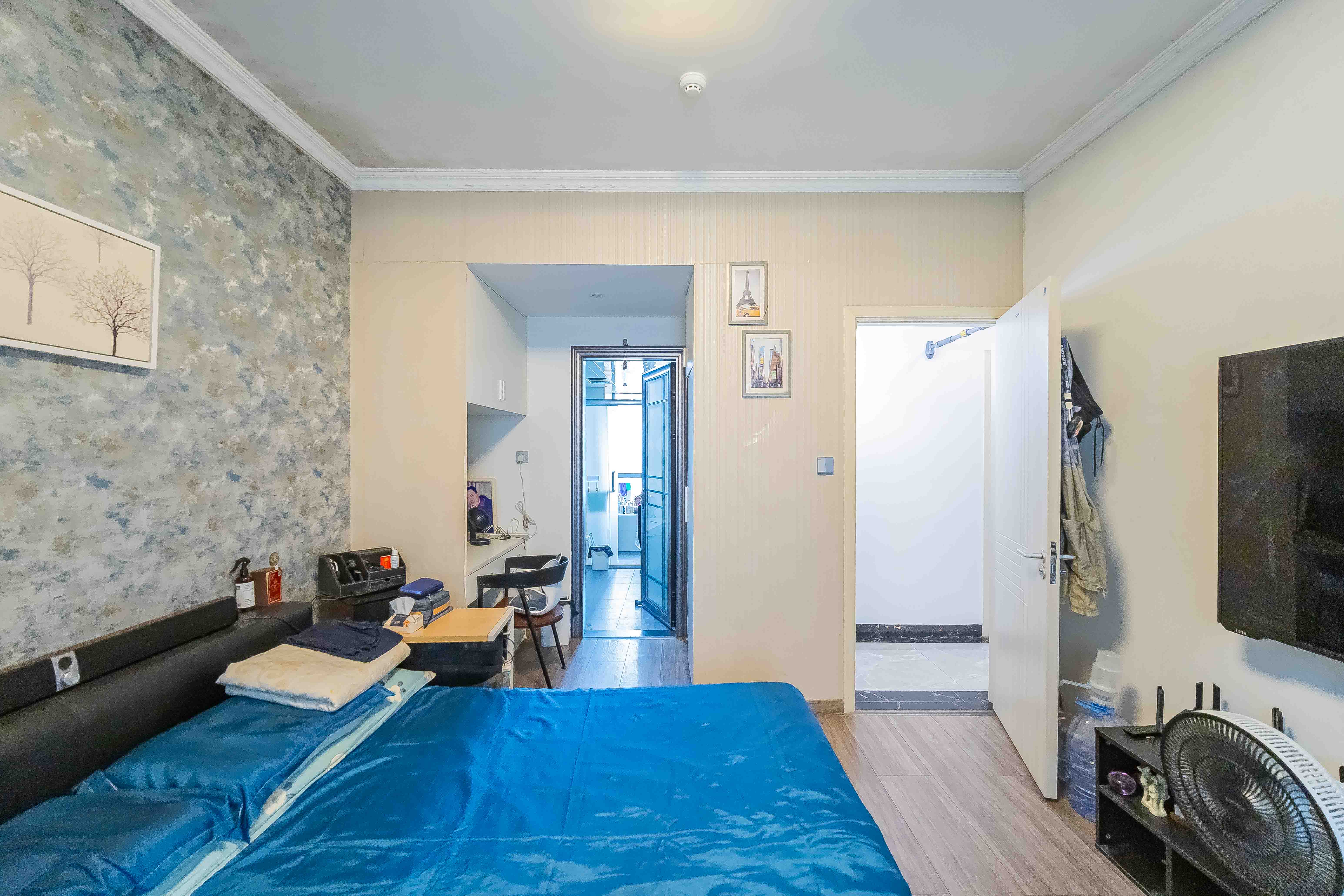 保利国际广场  4室2厅2卫    288.0万 保利国际广场  4室2厅2卫    288.0万卧室