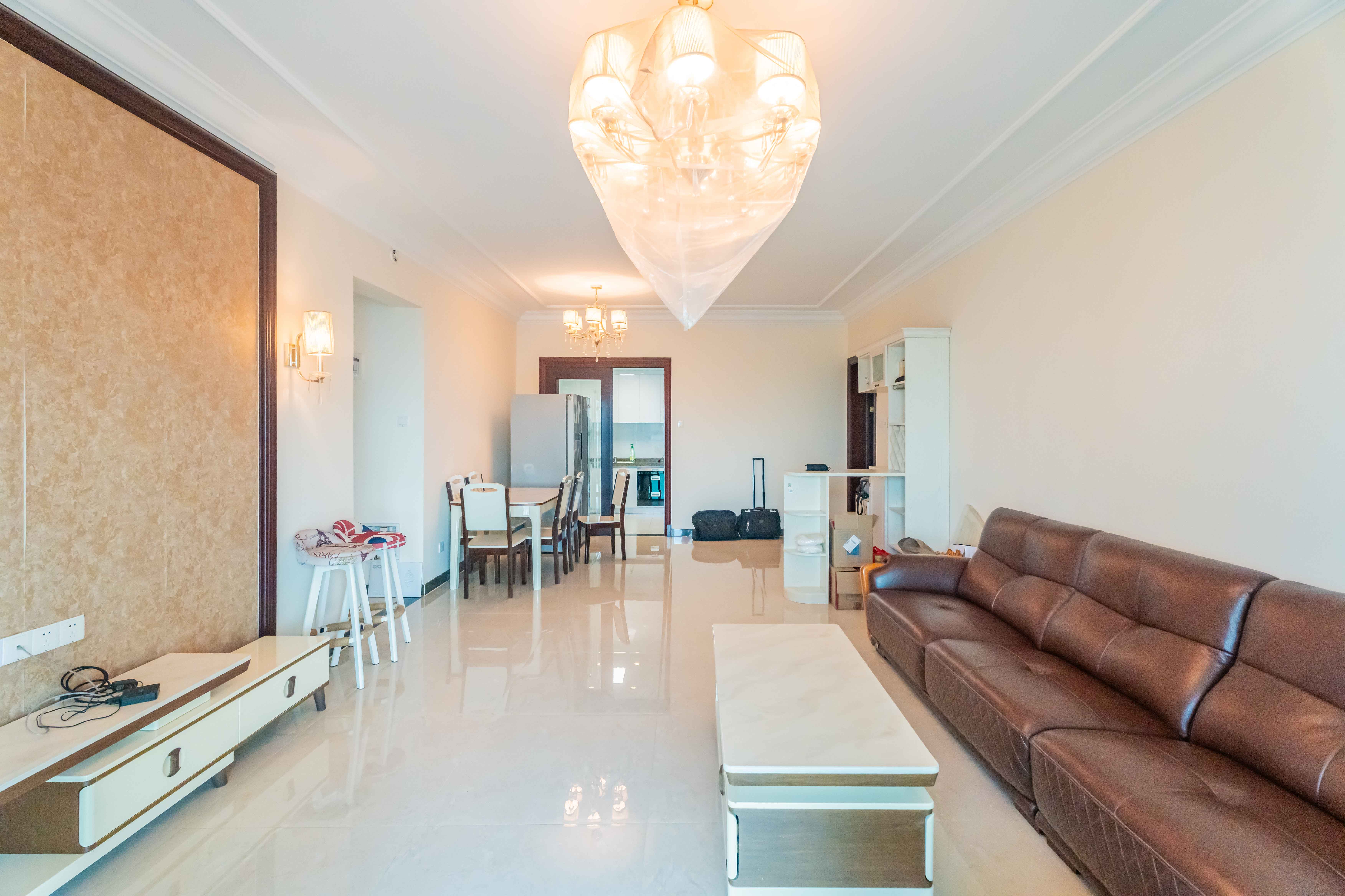 恒大雅苑  3室2厅2卫    115.0万 恒大雅苑  3室2厅2卫    115.0万