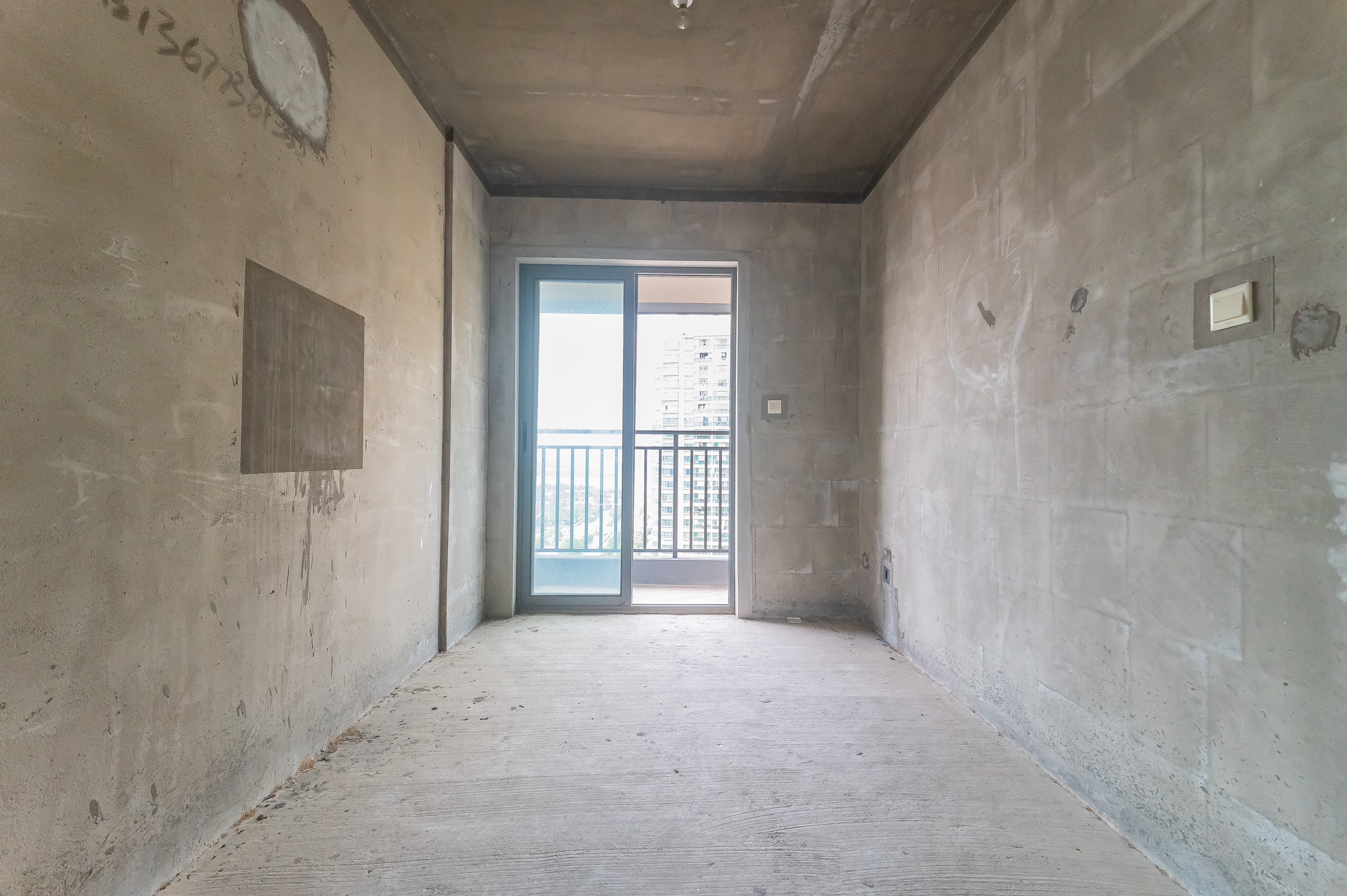 中建悦和城  3室2厅2卫   106.00万其他
