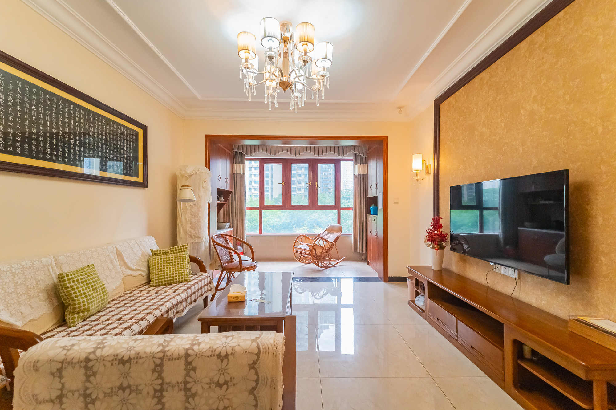 恒大翡翠华庭 3室2厅2卫 118.0万 恒大翡翠华庭 3室2厅2卫 118.0万客厅