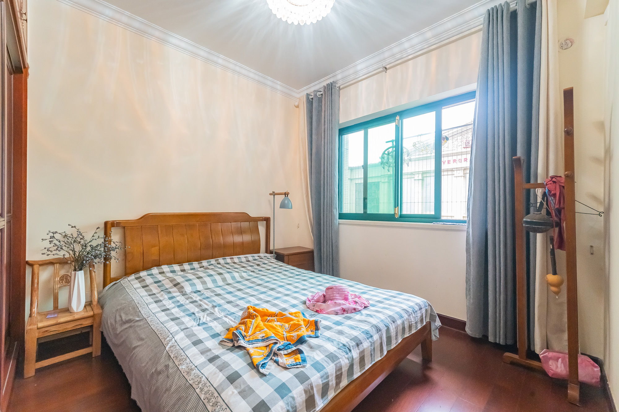 恒大翡翠华庭 3室2厅2卫 118.0万 恒大翡翠华庭 3室2厅2卫 118.0万卧室