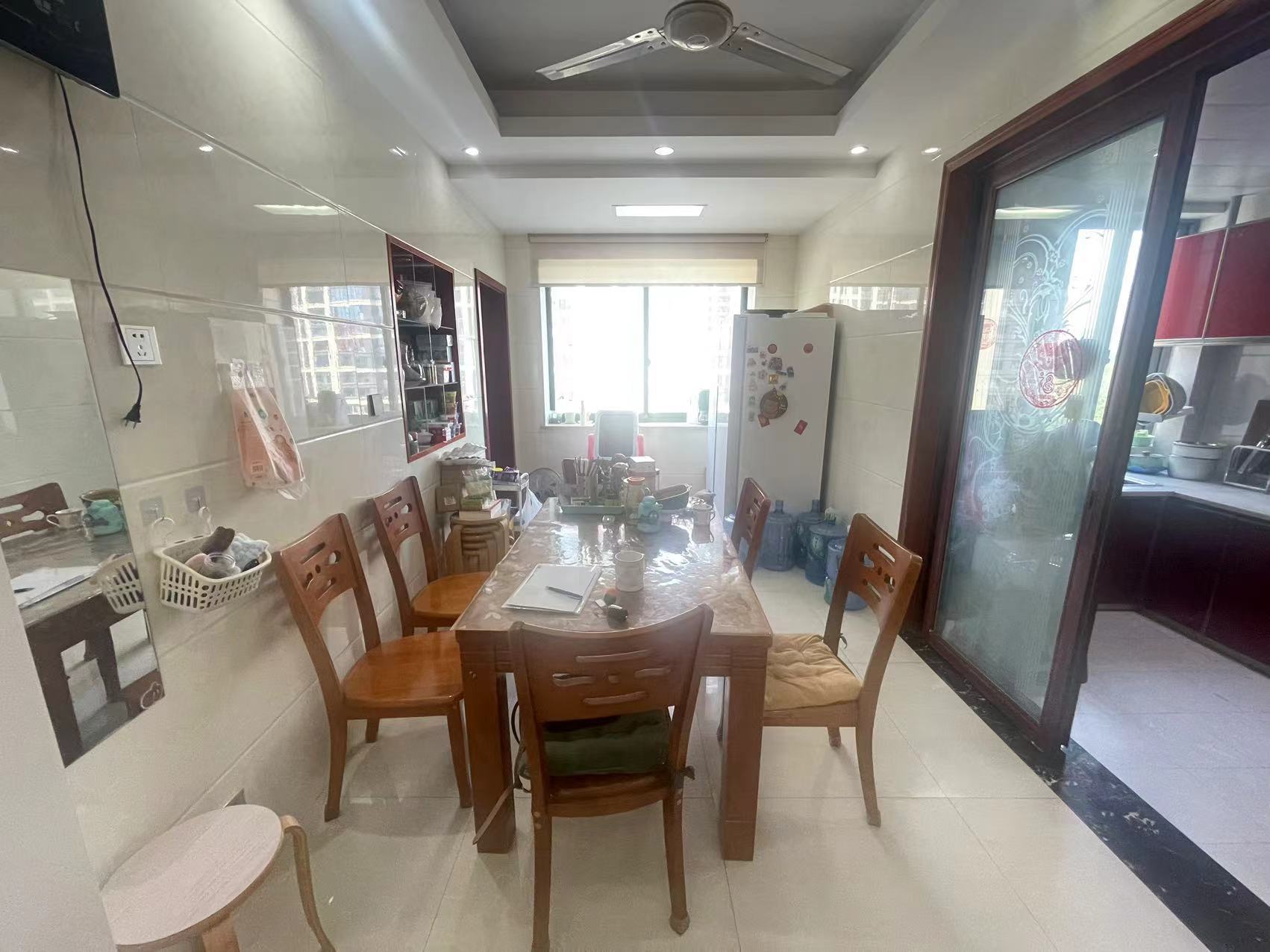 金质颐园 3室2厅2卫 68.8万 金质颐园 3室2厅2卫 68.8万室内图