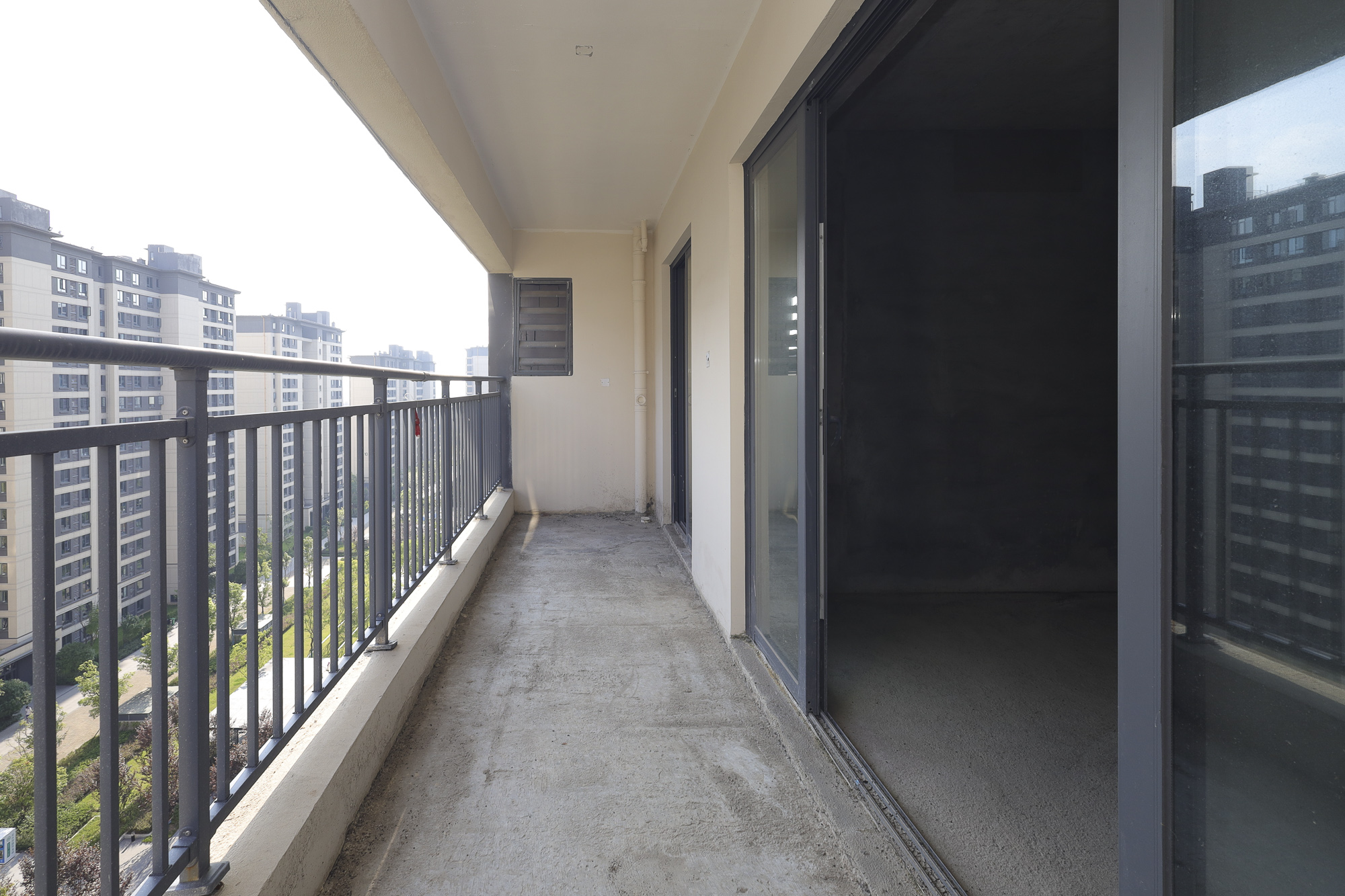 东原启城  4室2厅1卫   105.00万阳台