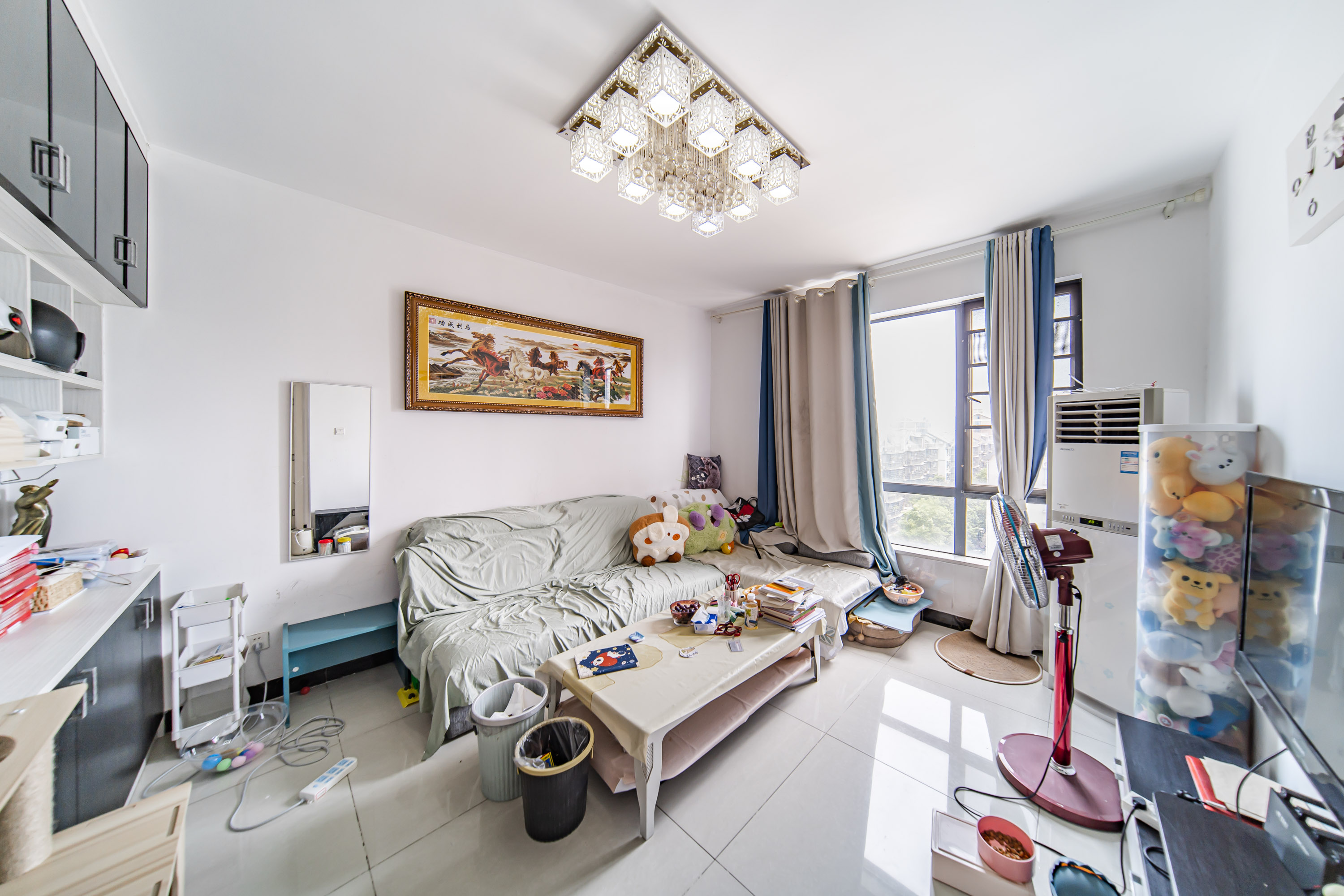 阳光100三期 2室2厅1卫 73.0万 阳光100三期 2室2厅1卫 73.0万客厅