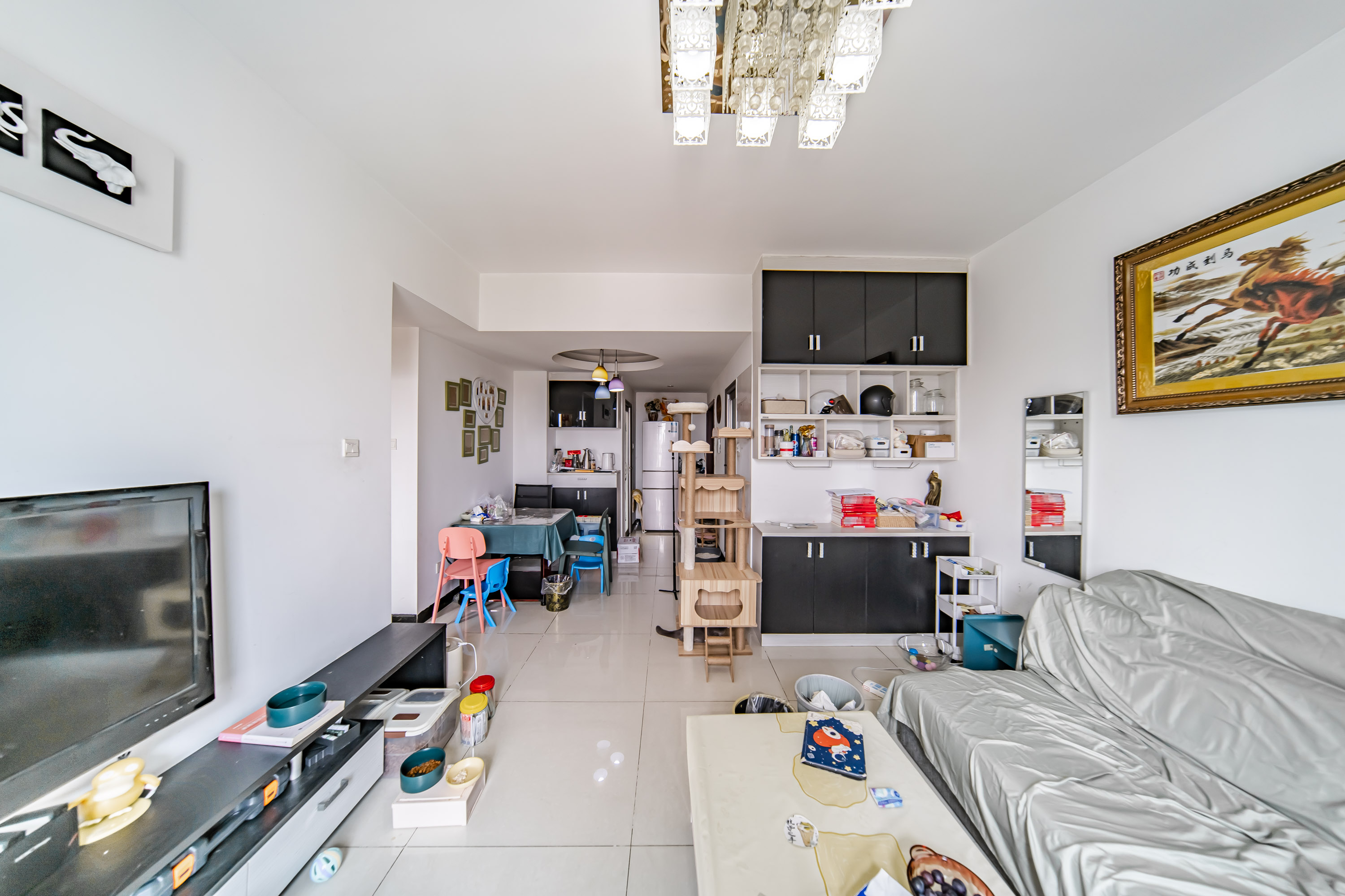 阳光100三期 2室2厅1卫 73.0万 阳光100三期 2室2厅1卫 73.0万客厅