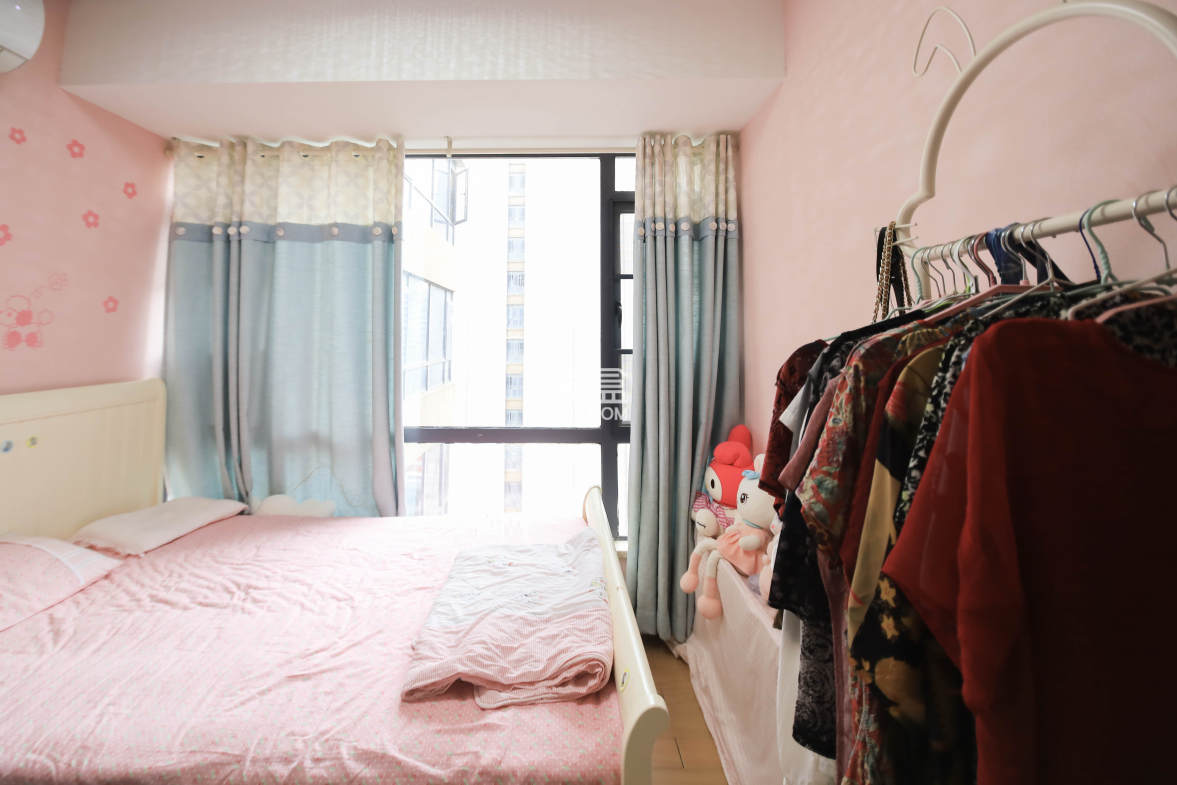 潇湘名城(新里程潇湘名城)  3室2厅2卫    96.8万 潇湘名城(新里程潇湘名城)  3室2厅2卫    96.8万卧室