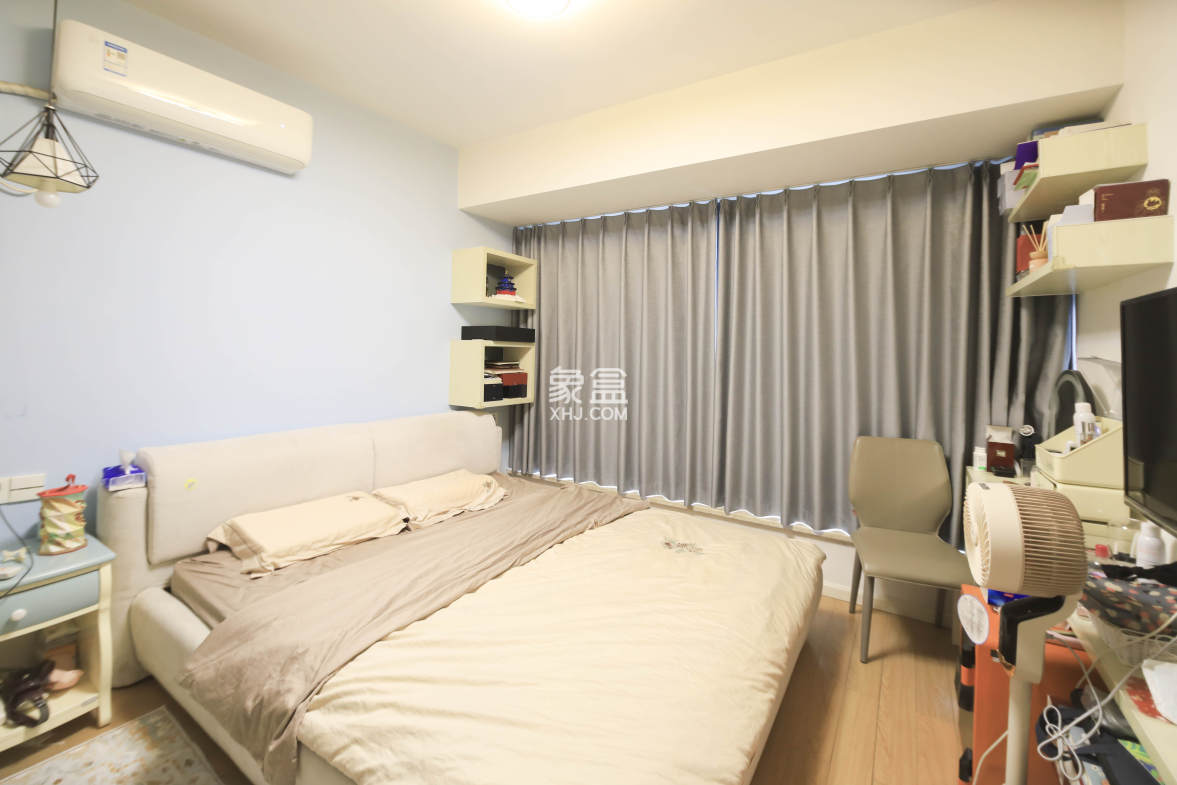 潇湘名城(新里程潇湘名城)  3室2厅2卫    96.8万 潇湘名城(新里程潇湘名城)  3室2厅2卫    96.8万卧室