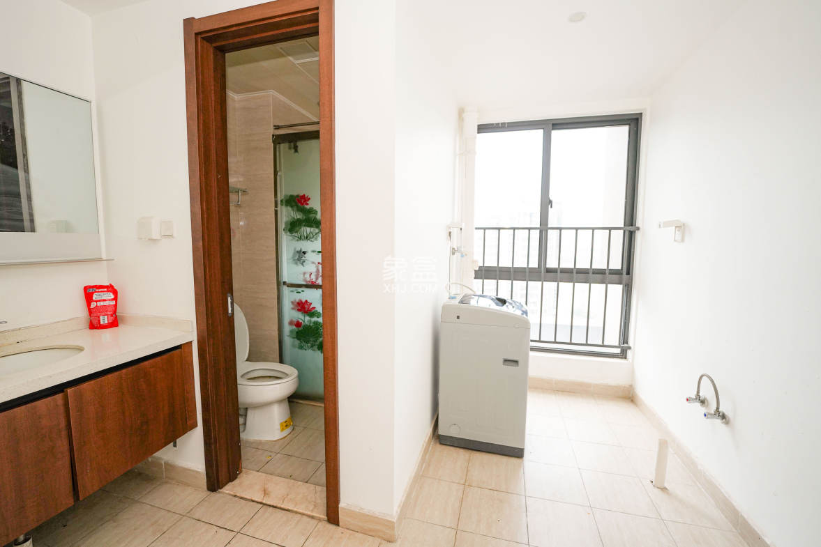 汇金城/嘉华城(二期、三期) 4室2厅2卫 172.0万 汇金城/嘉华城(二期、三期) 4室2厅2卫 172.0万其他