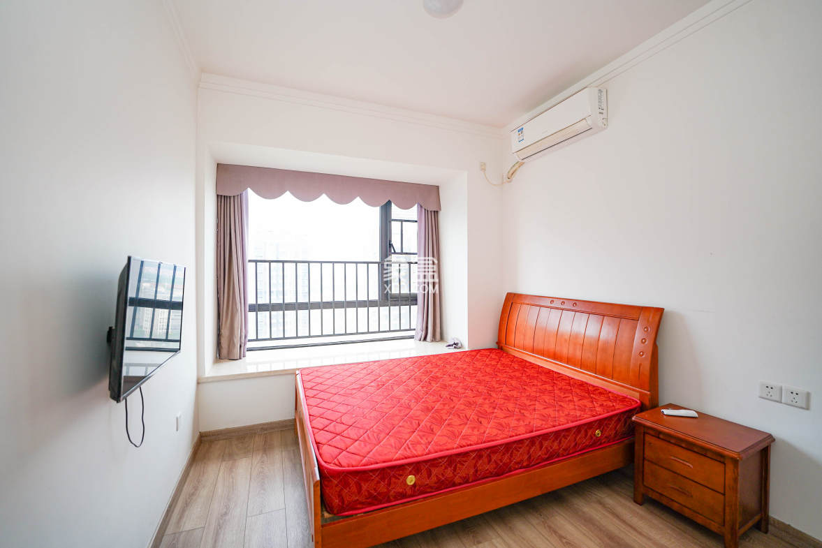 汇金城/嘉华城(二期、三期) 4室2厅2卫 172.0万 汇金城/嘉华城(二期、三期) 4室2厅2卫 172.0万卧室