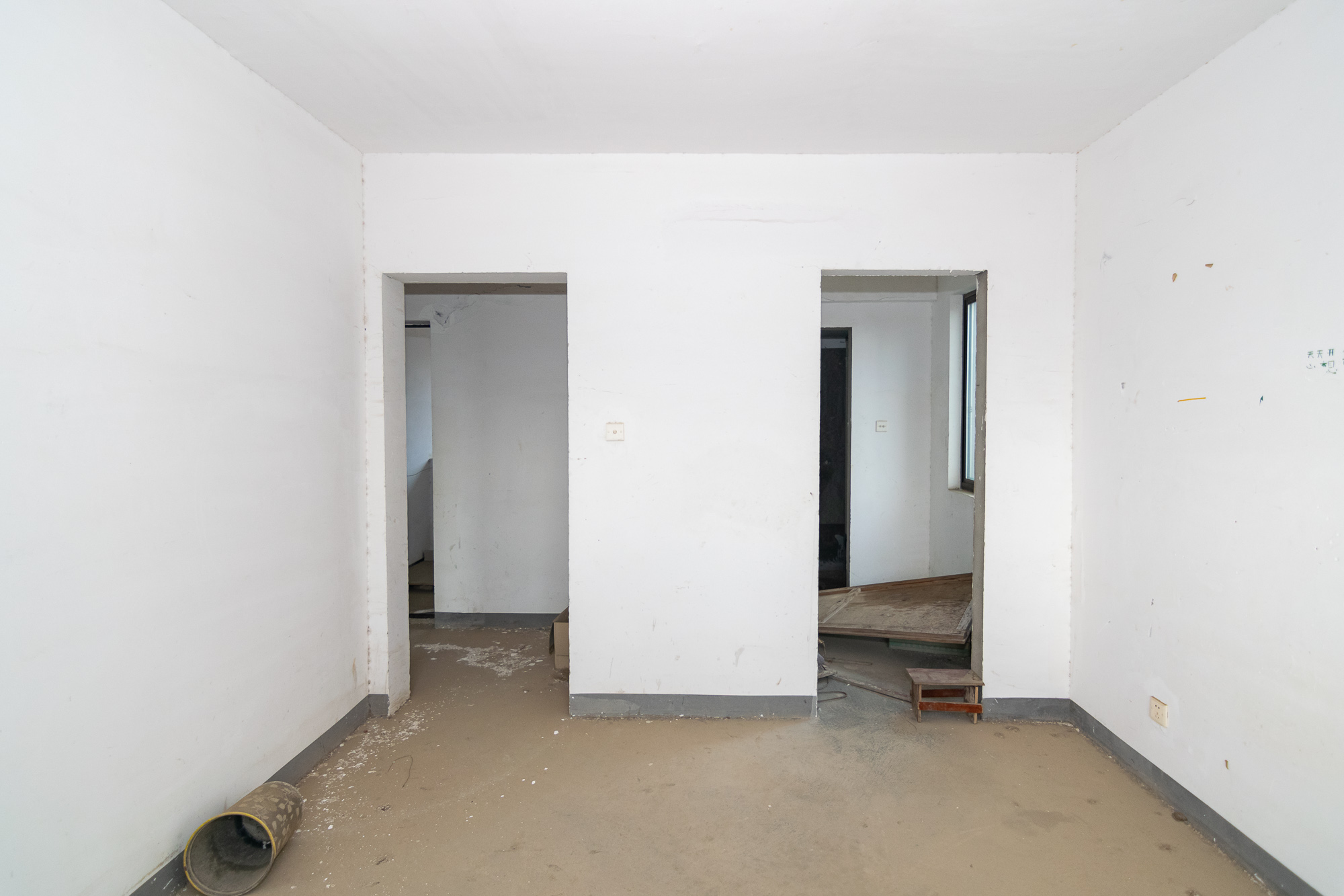 新城国际花都 3室2厅1卫 58.0万 新城国际花都 3室2厅1卫 58.0万卧室