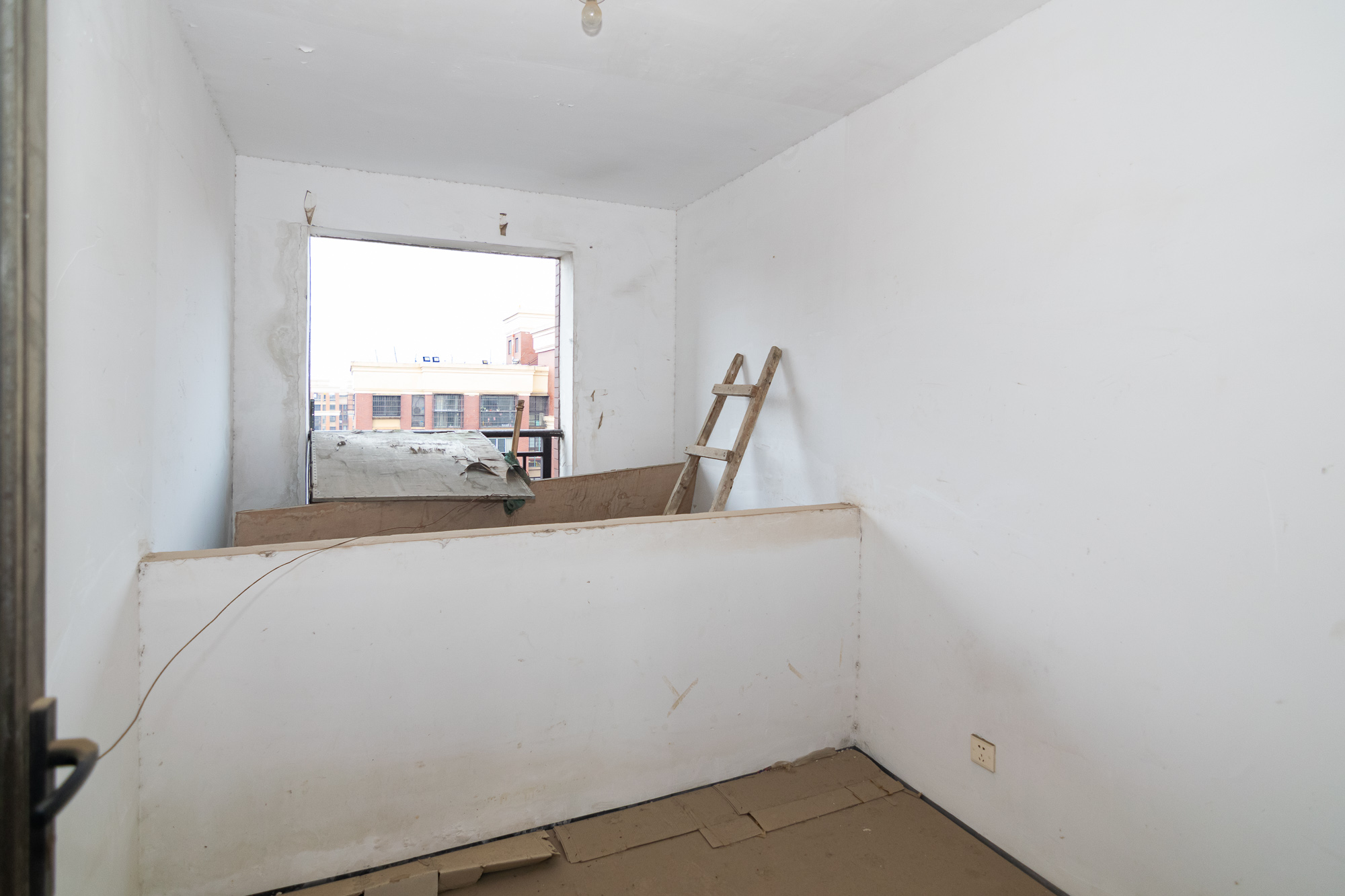 新城国际花都 3室2厅1卫 58.0万 新城国际花都 3室2厅1卫 58.0万卧室