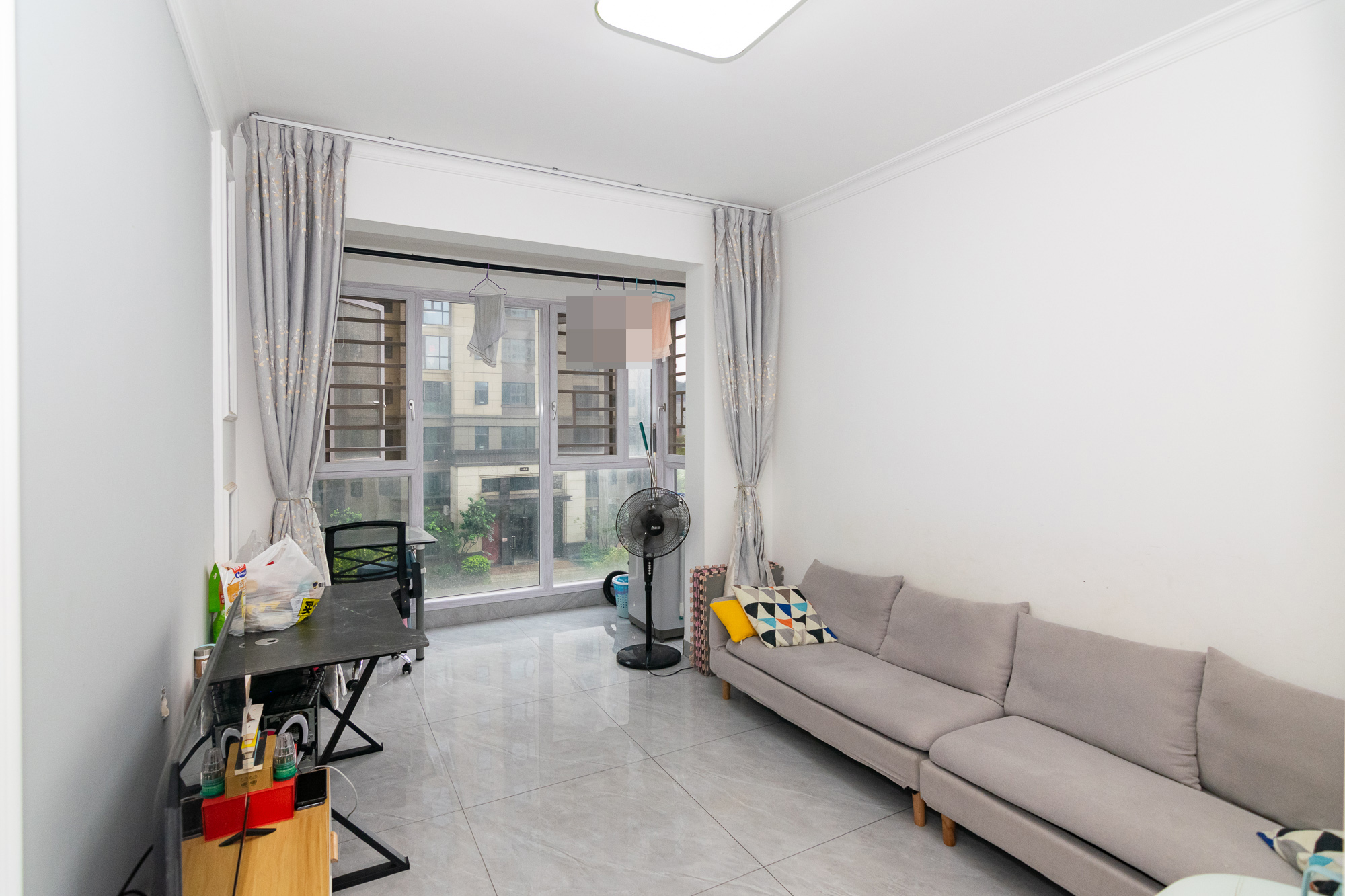 大汉汉府一期 2室2厅1卫 35.0万 大汉汉府一期 2室2厅1卫 35.0万客厅