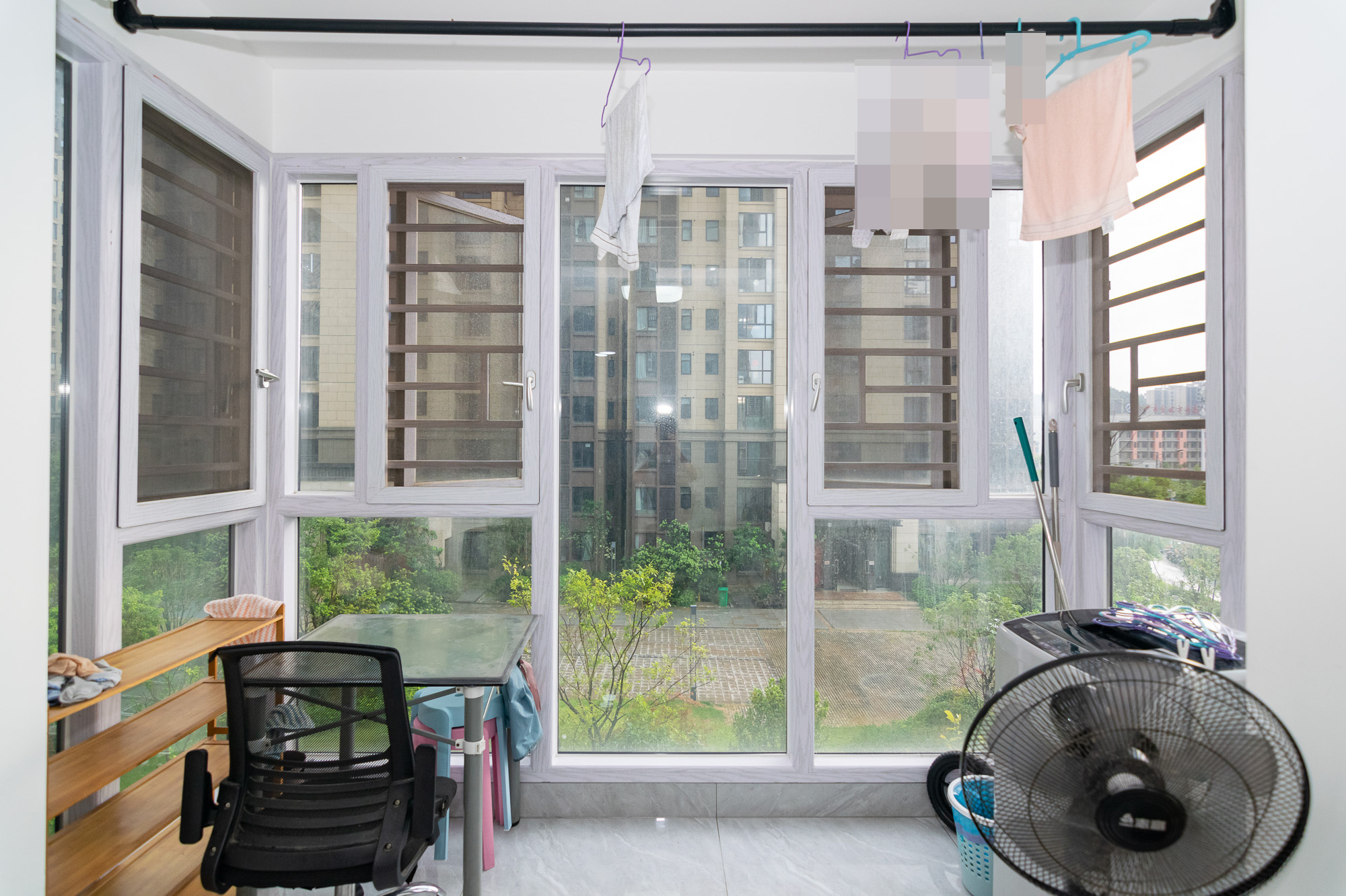 大汉汉府一期 2室2厅1卫 35.0万 大汉汉府一期 2室2厅1卫 35.0万阳台