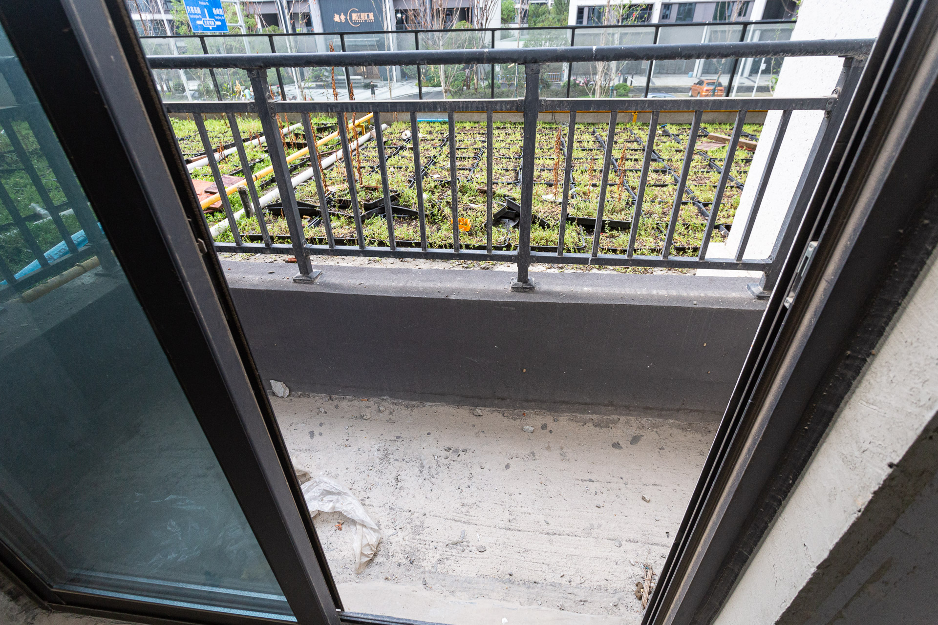 越秀湘江星汇城一期  5室2厅3卫    195.0万阳台