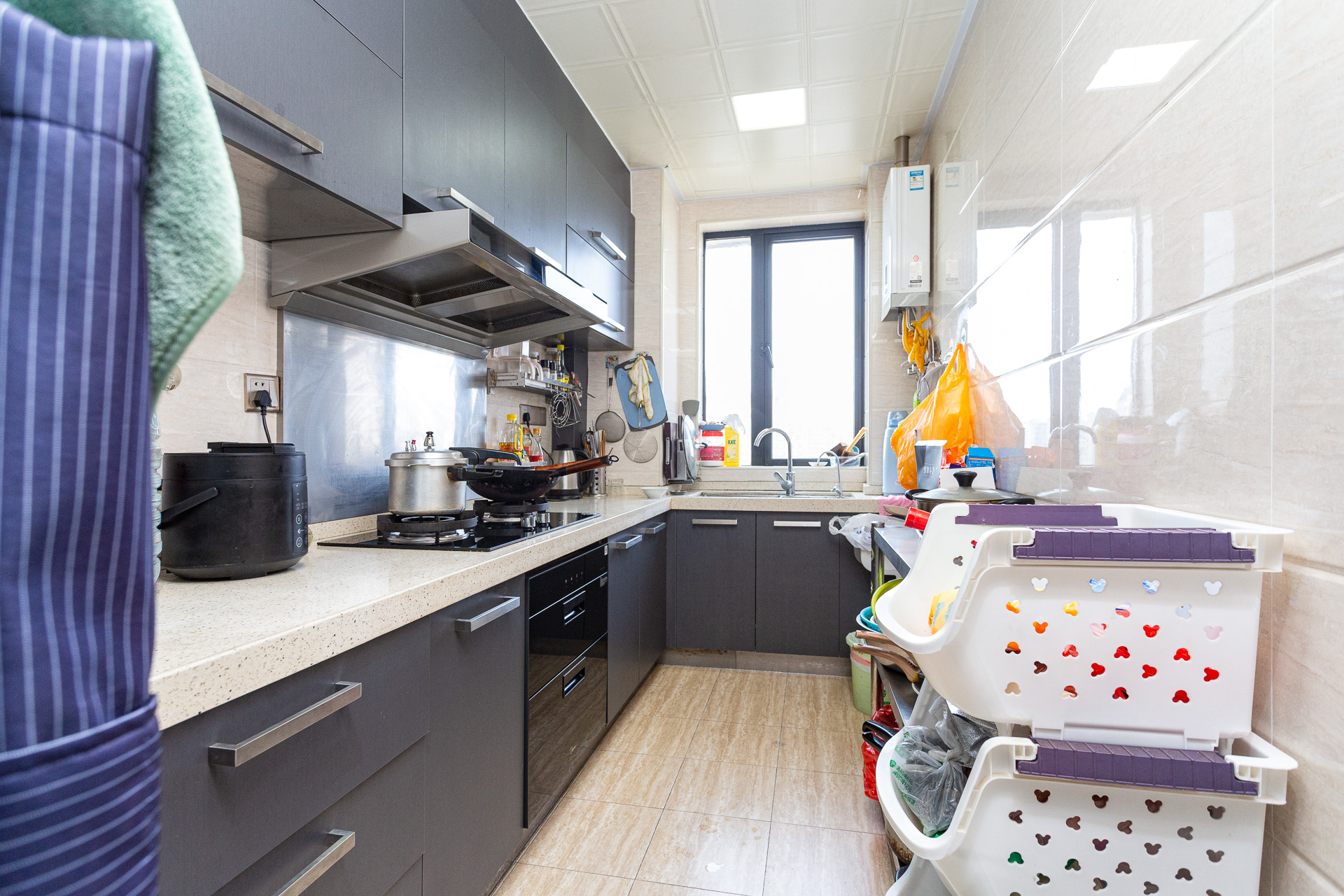 润和之悦(金泽园) 4室2厅2卫 99.8万 润和之悦(金泽园) 4室2厅2卫 99.8万厨房