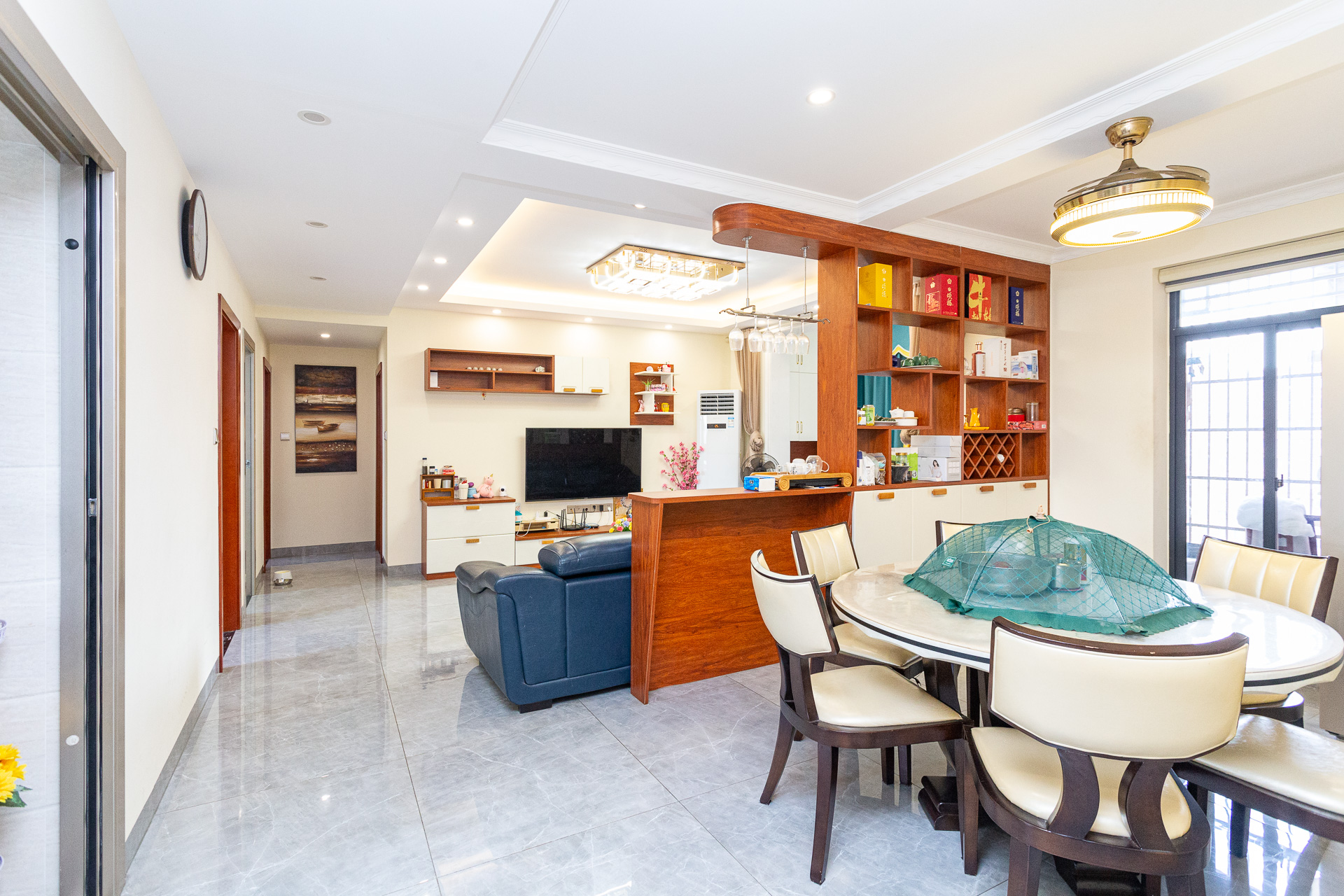 润和之悦(金泽园) 4室2厅2卫 99.8万 润和之悦(金泽园) 4室2厅2卫 99.8万客厅