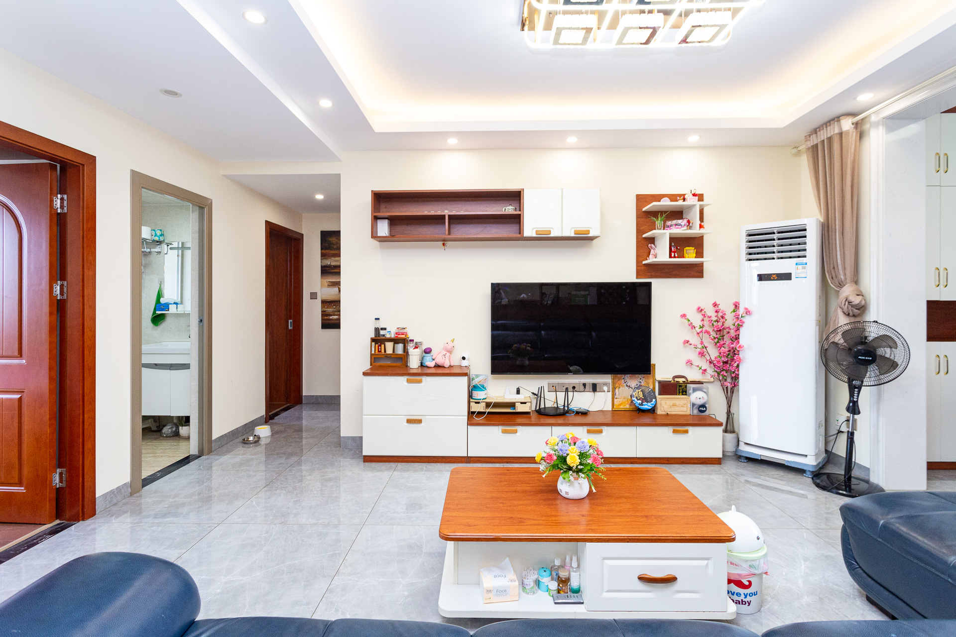 润和之悦(金泽园) 4室2厅2卫 99.8万 润和之悦(金泽园) 4室2厅2卫 99.8万客厅