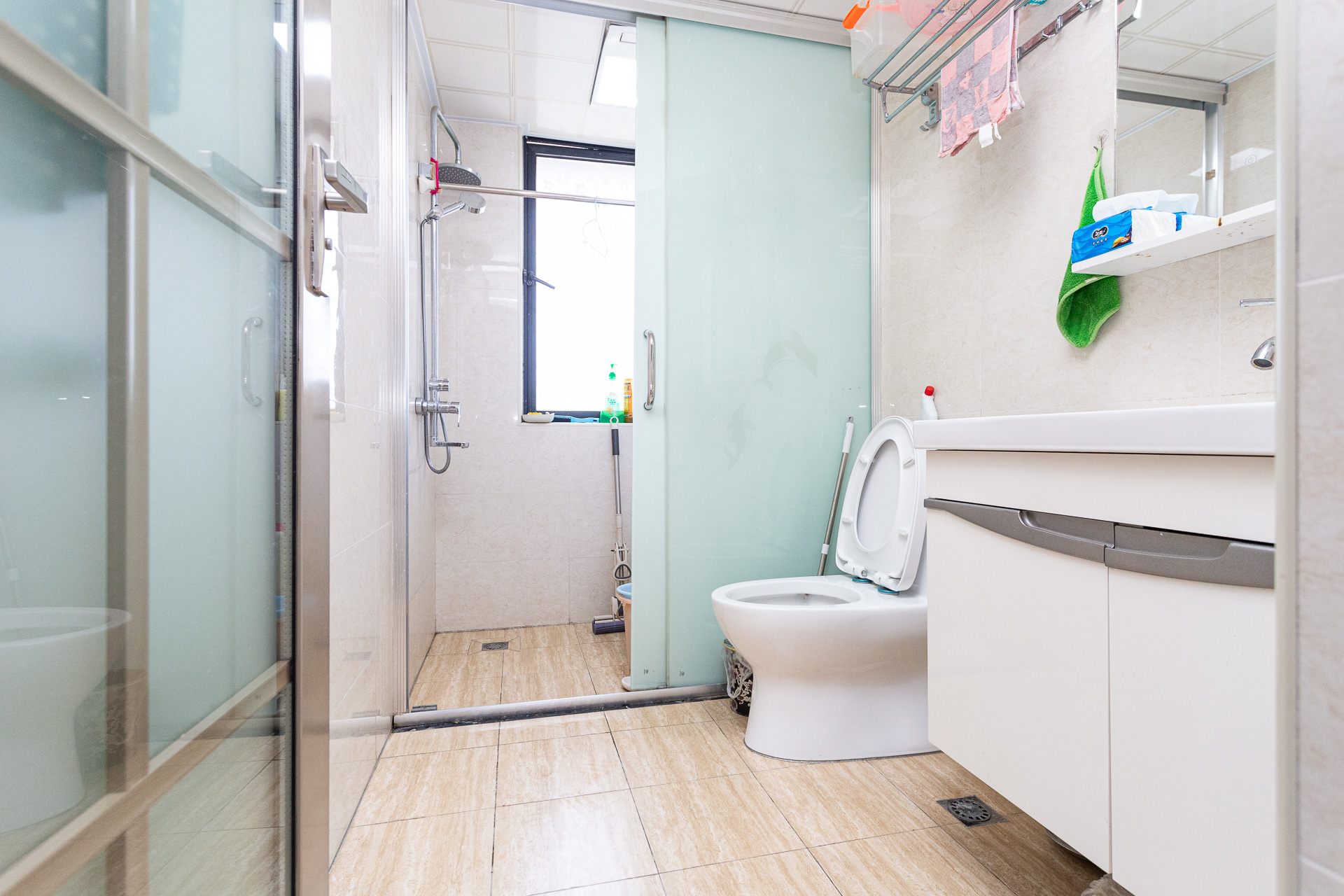 润和之悦(金泽园) 4室2厅2卫 99.8万 润和之悦(金泽园) 4室2厅2卫 99.8万卫生间