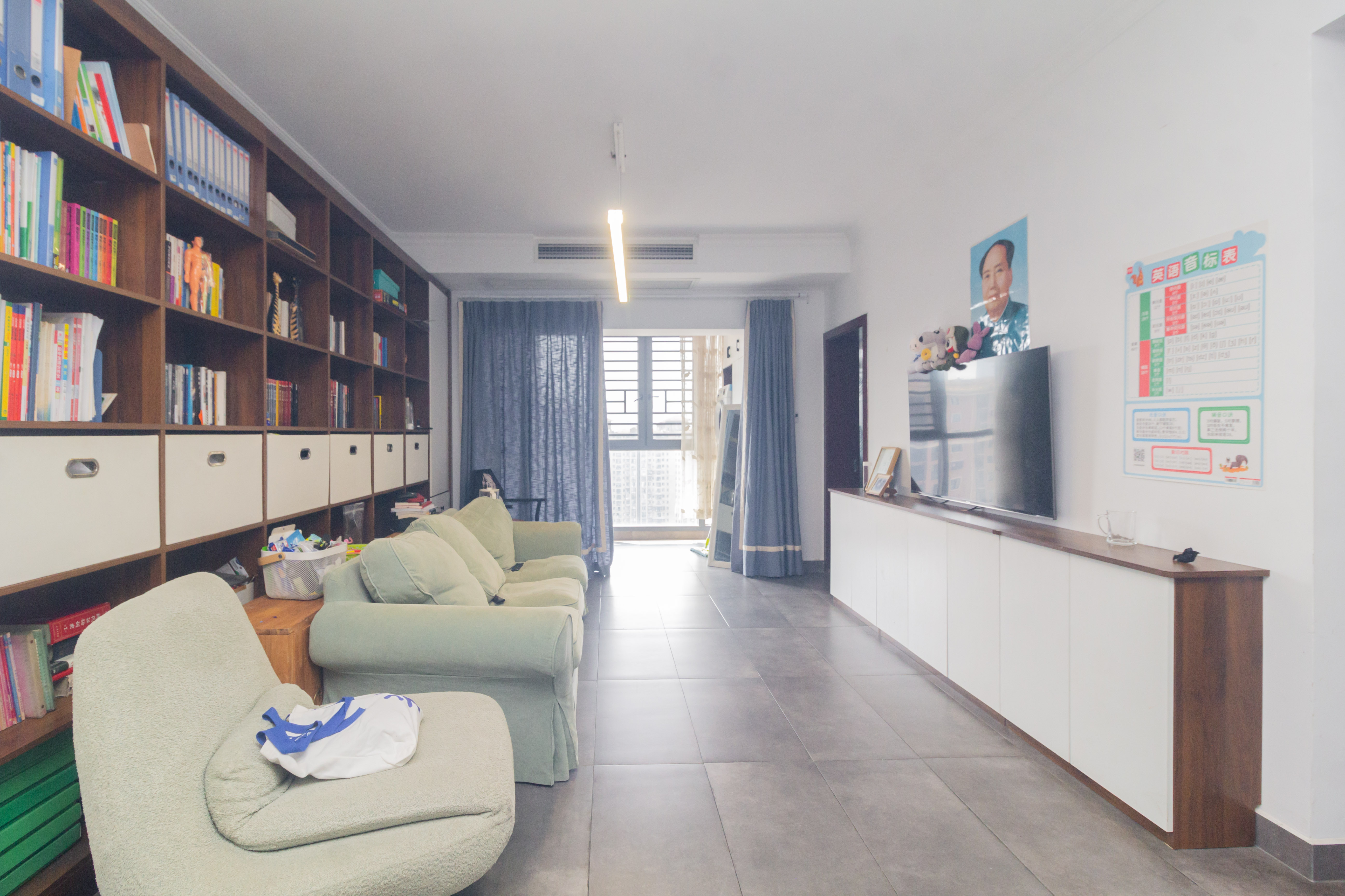 康桥长郡  3室2厅1卫    67.8万 康桥长郡  3室2厅1卫    67.8万客厅