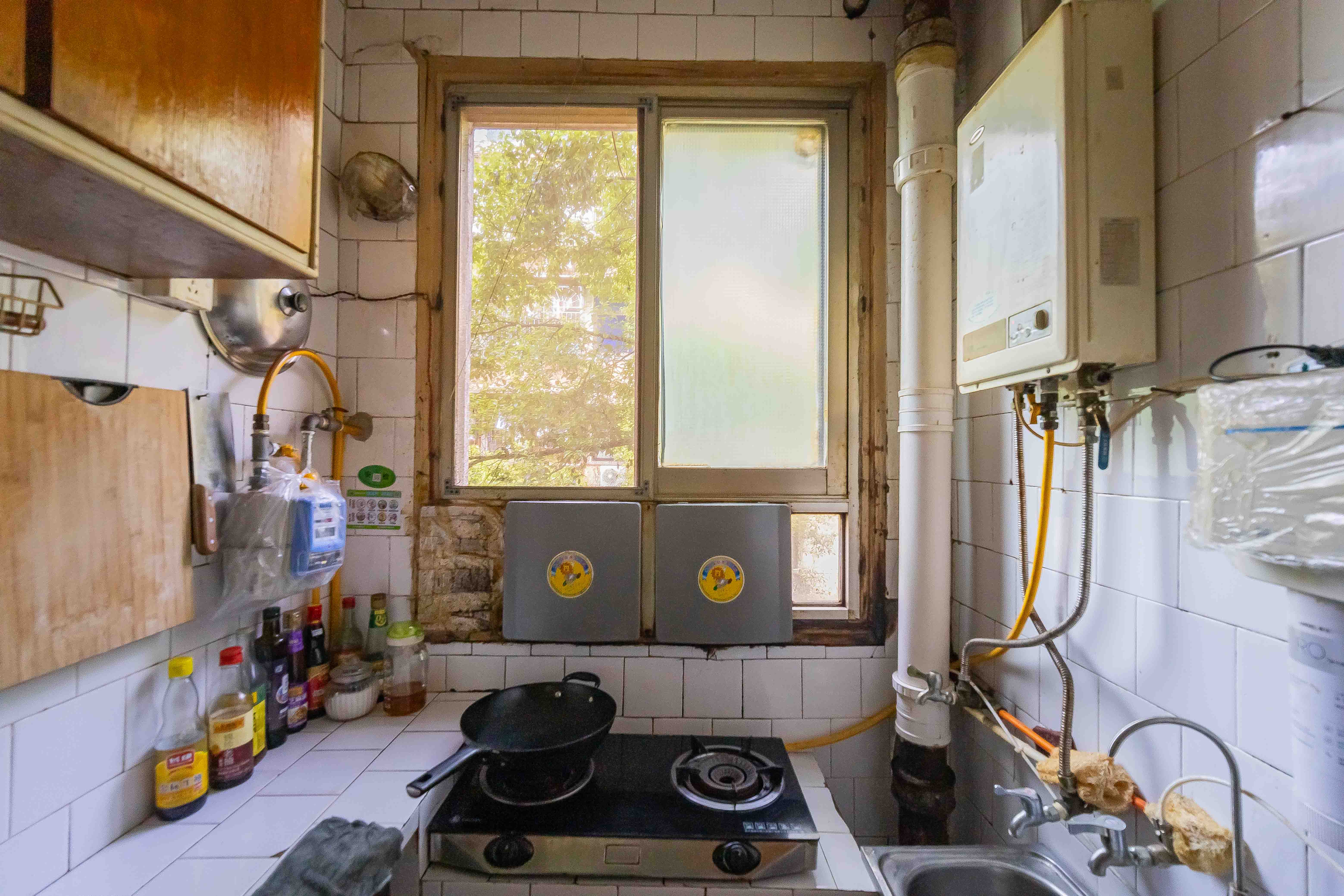 省水院宿舍 2室2厅1卫 67.5万 省水院宿舍 2室2厅1卫 67.5万厨房