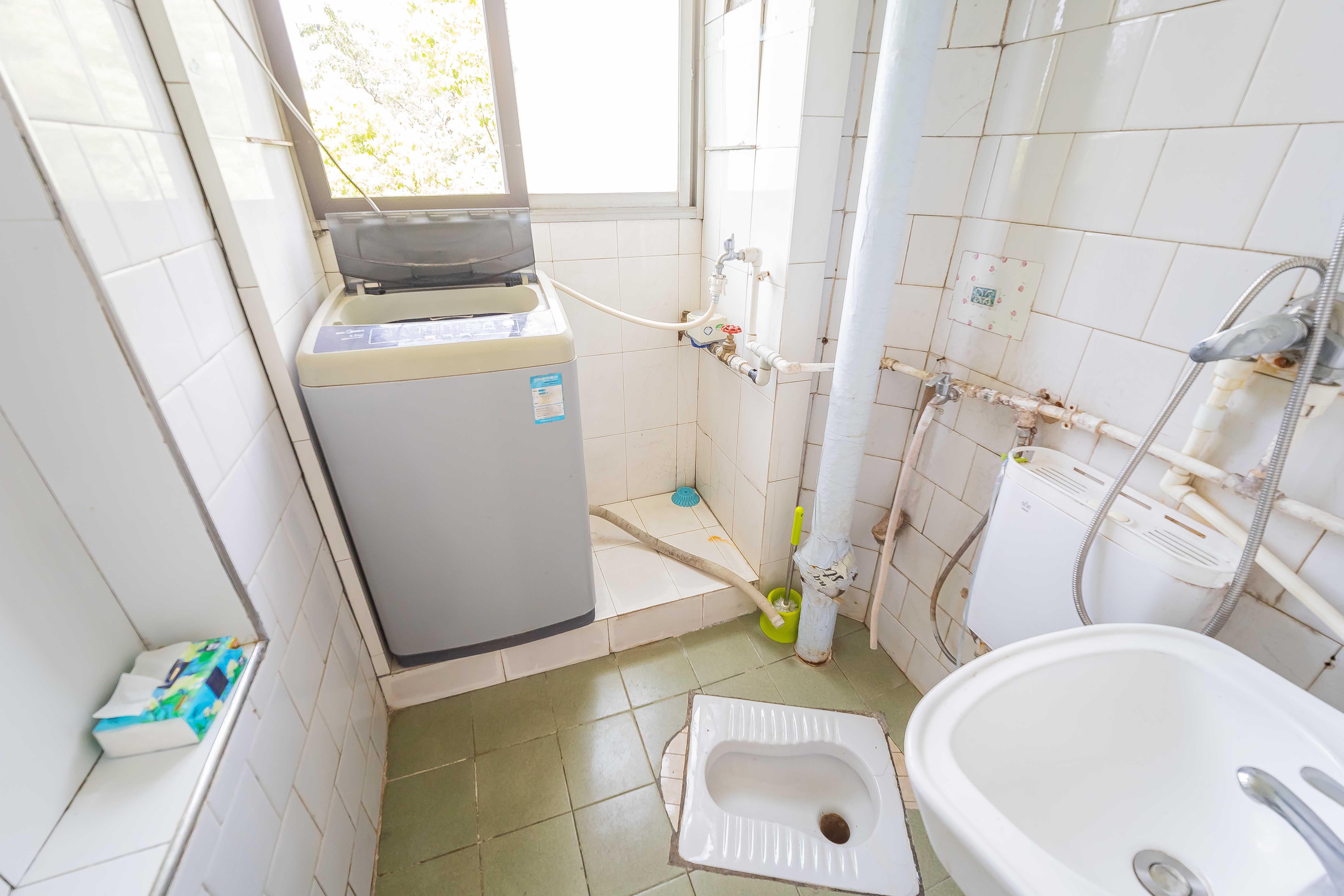 省水院宿舍 3室1厅1卫 60.0万 省水院宿舍 3室1厅1卫 60.0万其他