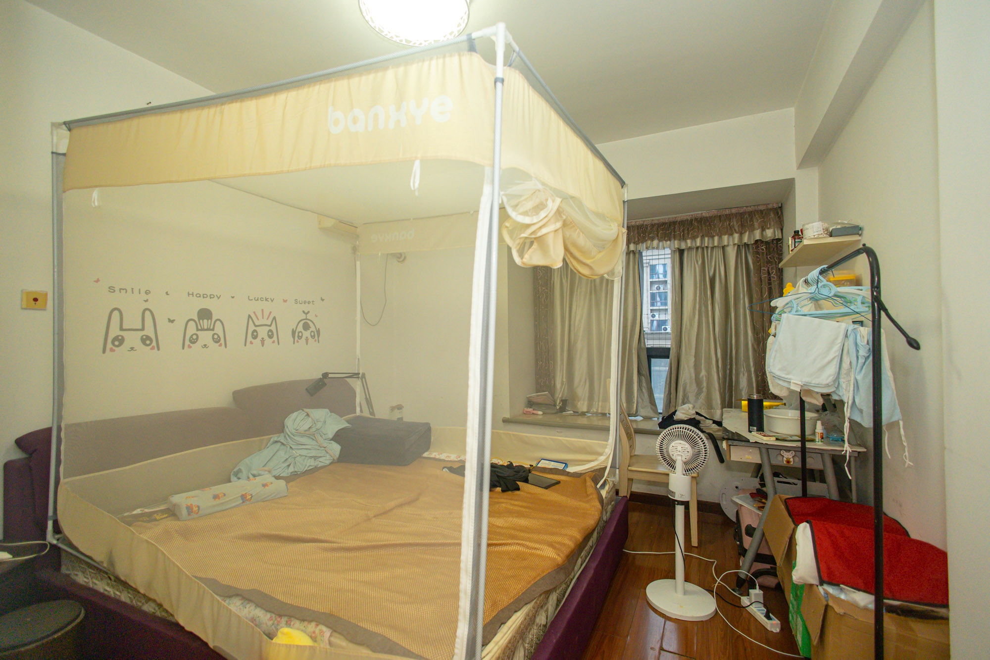 尚都花园城 2室2厅1卫 54.0万 尚都花园城 2室2厅1卫 54.0万卧室