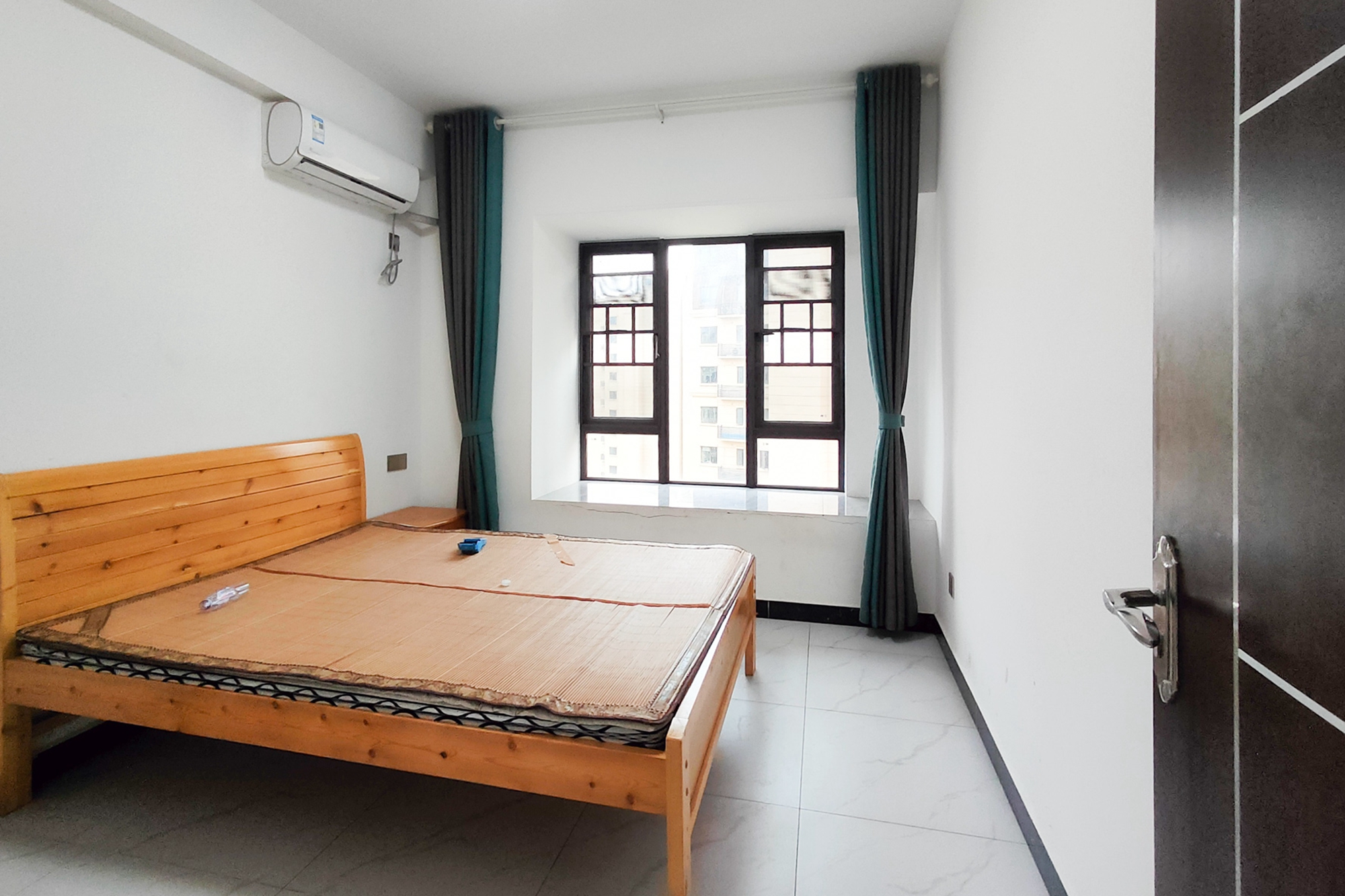 中梁星都荟  3室2厅1卫    68.0万 中梁星都荟  3室2厅1卫    68.0万卧室