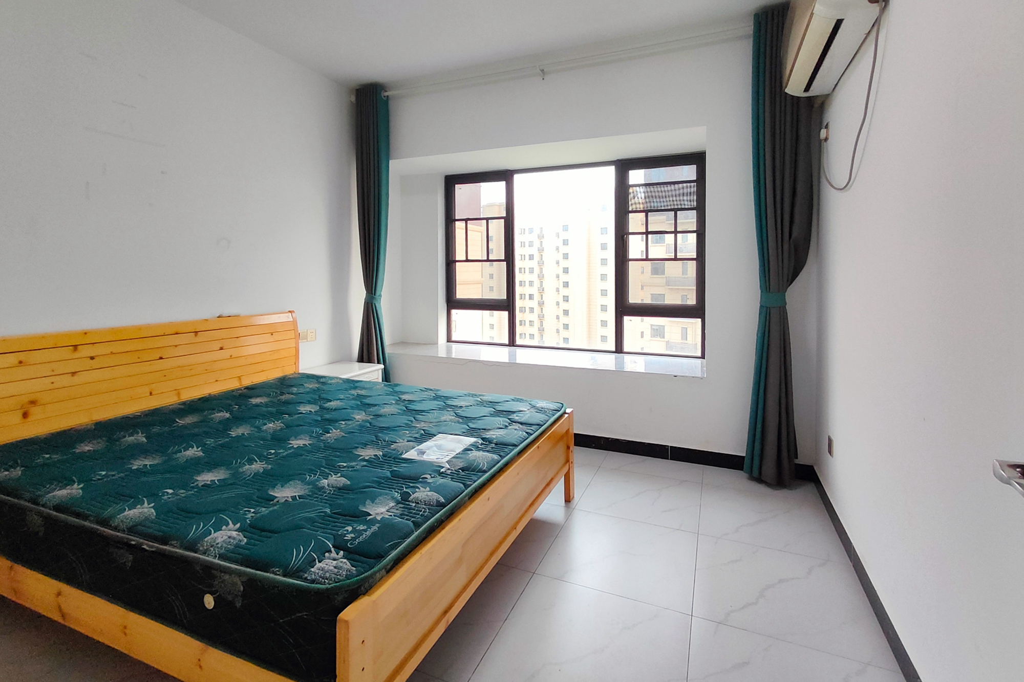 中梁星都荟  3室2厅1卫    68.0万 中梁星都荟  3室2厅1卫    68.0万卧室