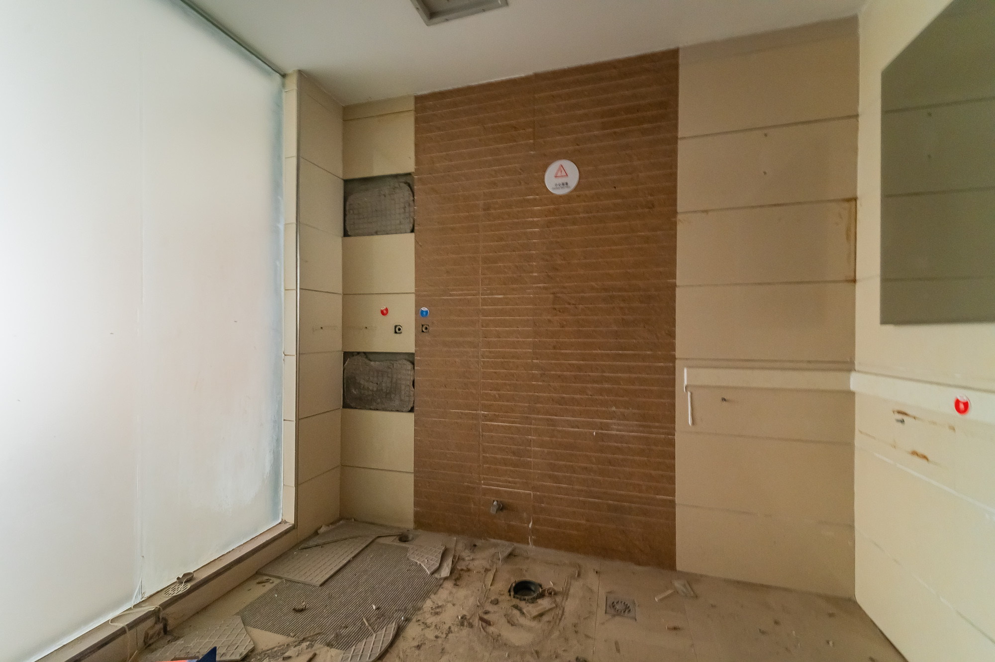 尚城 1室1厅1卫 29.8万 尚城 1室1厅1卫 29.8万卫生间