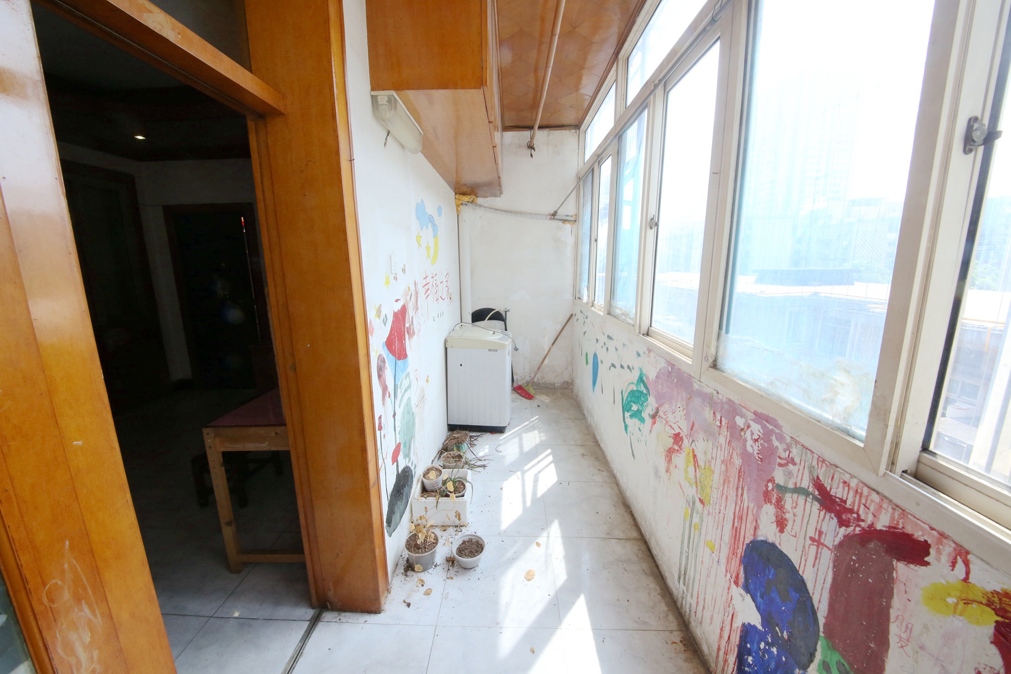 向韶村  2室2厅1卫   36.00万阳台