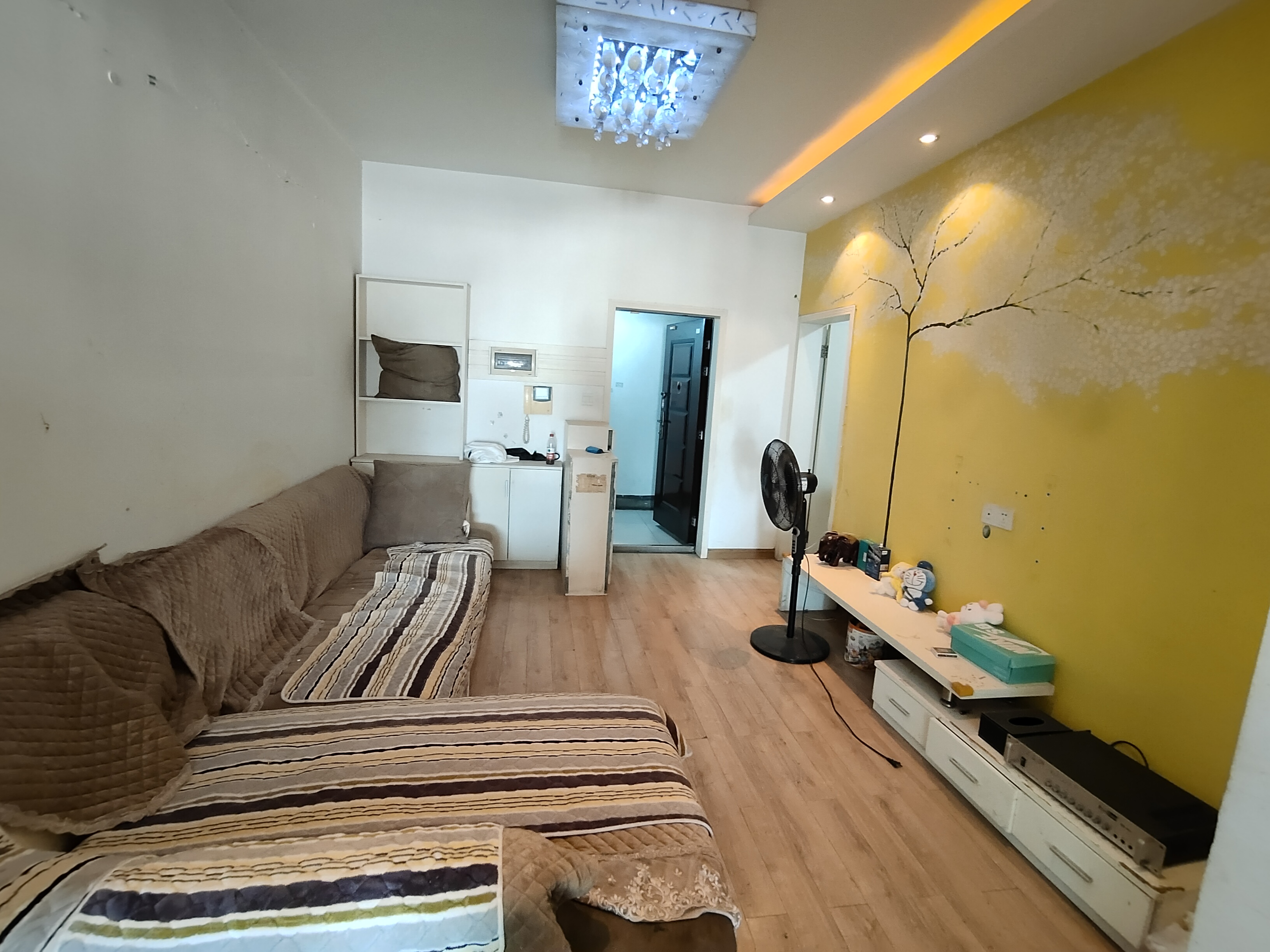 小城故事康逸名城 2室2厅1卫 34.0万 小城故事康逸名城 2室2厅1卫 34.0万室内图