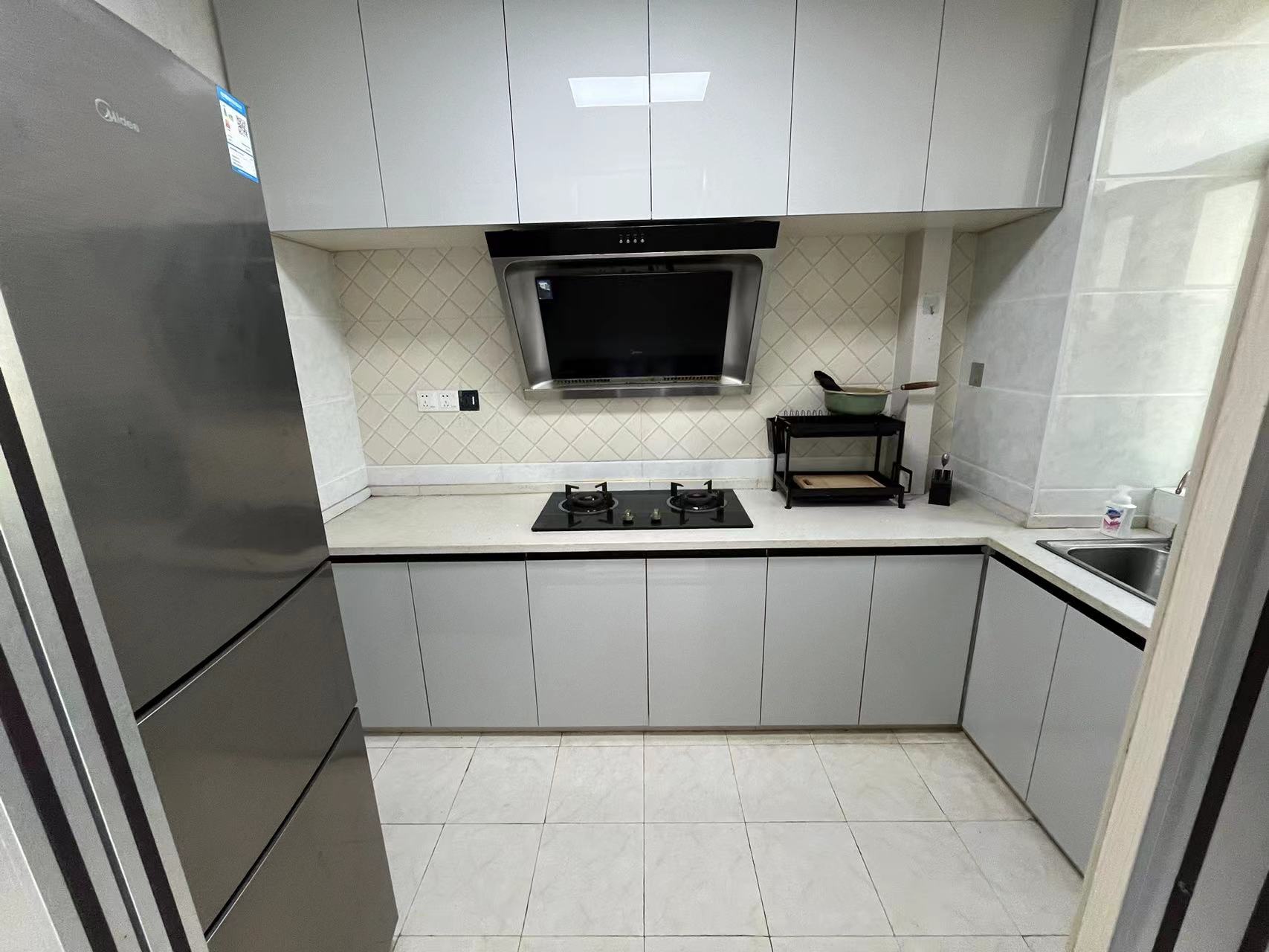 武广国际学苑  3室2厅2卫    110.0万 武广国际学苑  3室2厅2卫    110.0万室内图