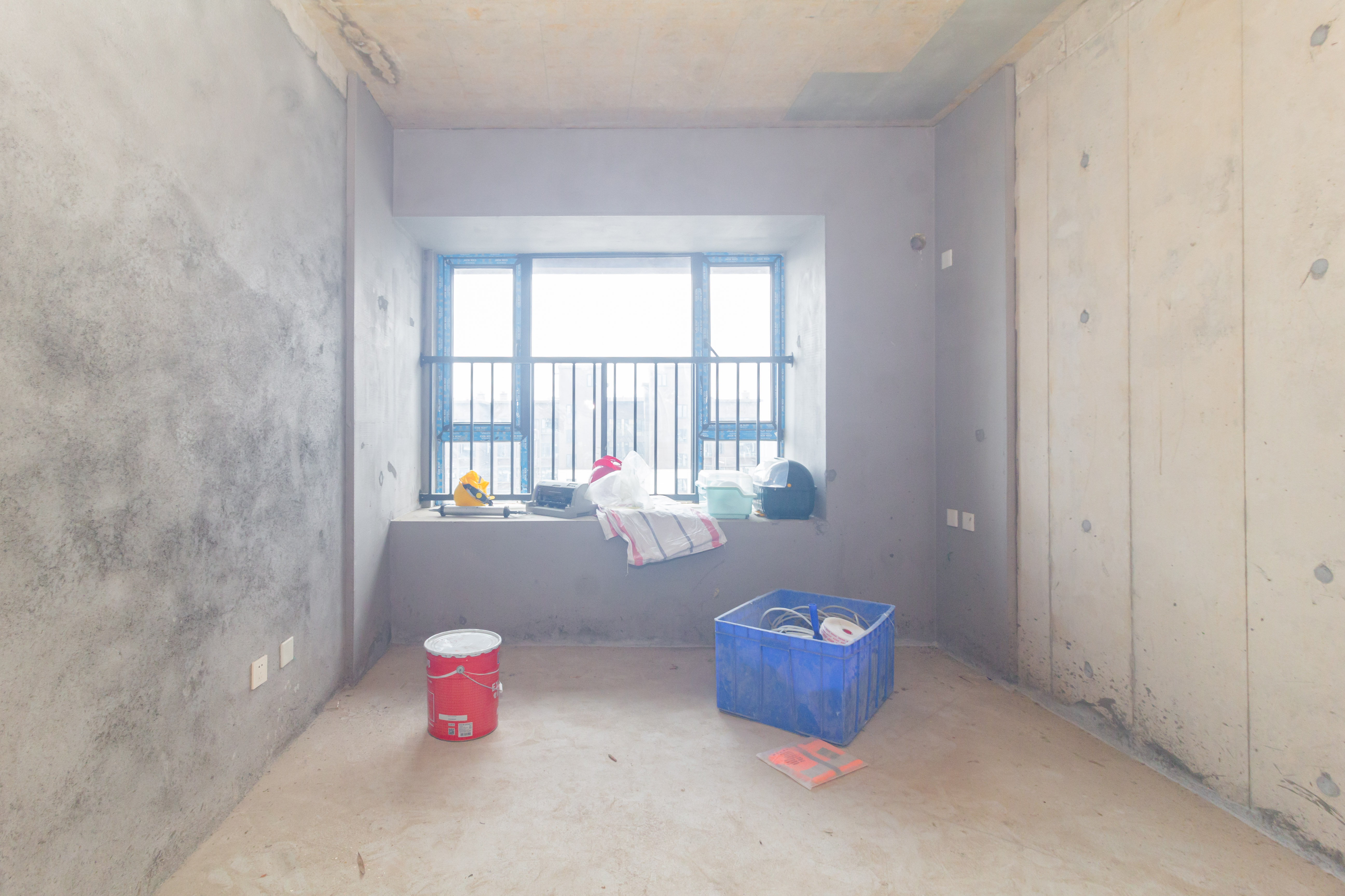 华远海蓝郡  3室2厅2卫    57.0万 华远海蓝郡  3室2厅2卫    57.0万卧室