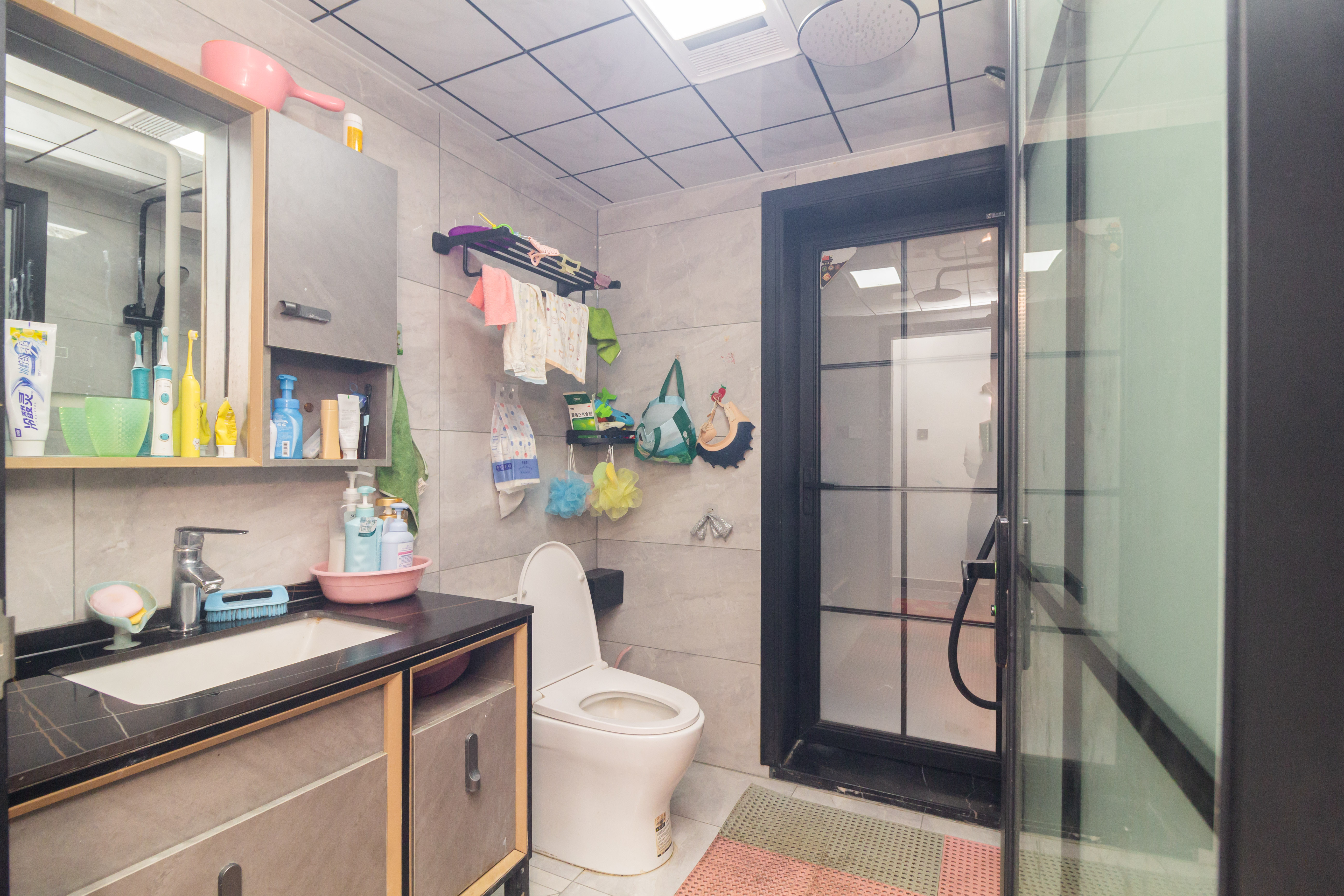 东方美地  3室2厅1卫    78.8万 东方美地  3室2厅1卫    78.8万卫生间