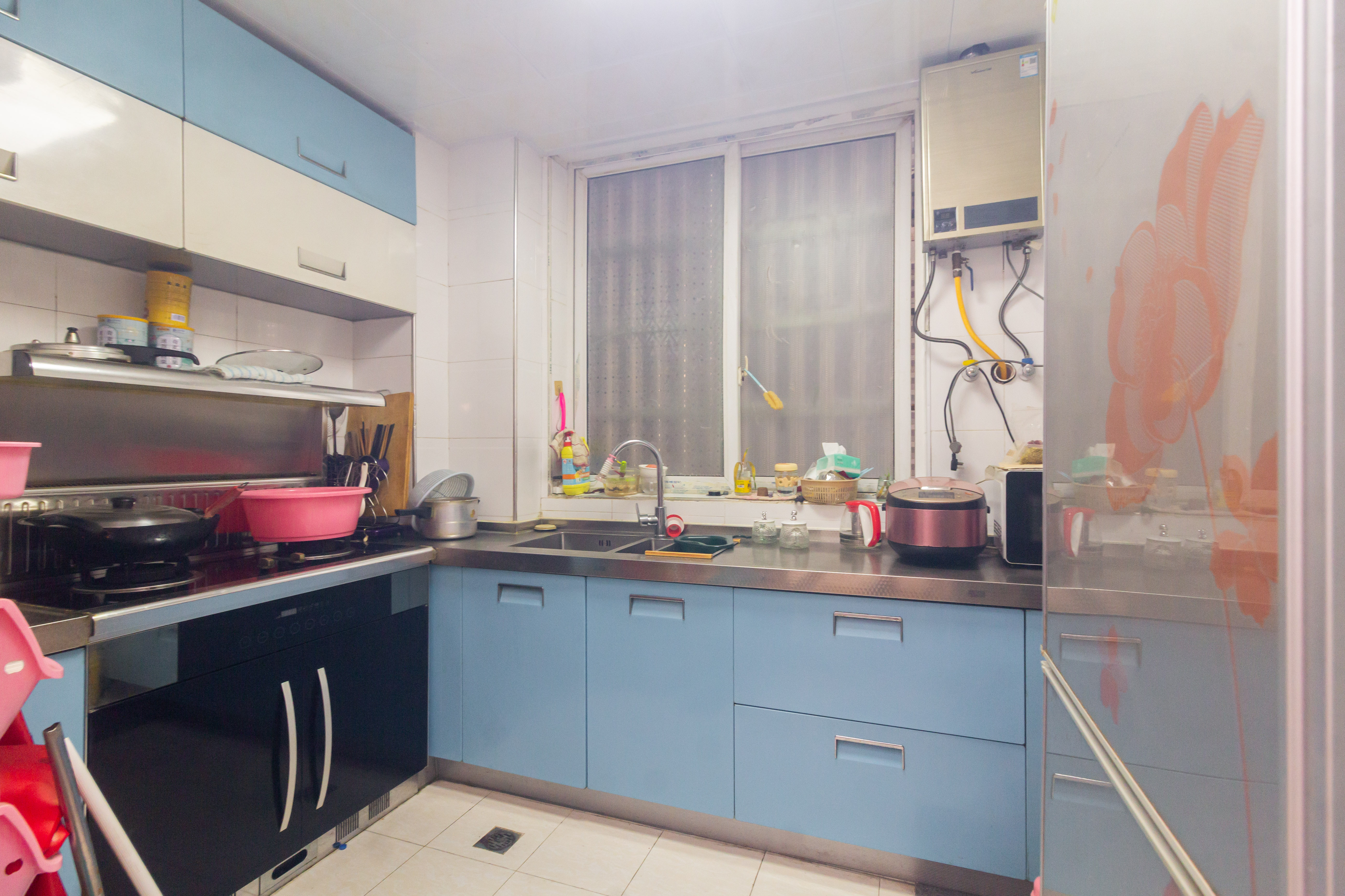 明天一城  3室2厅2卫    66.8万 明天一城  3室2厅2卫    66.8万厨房