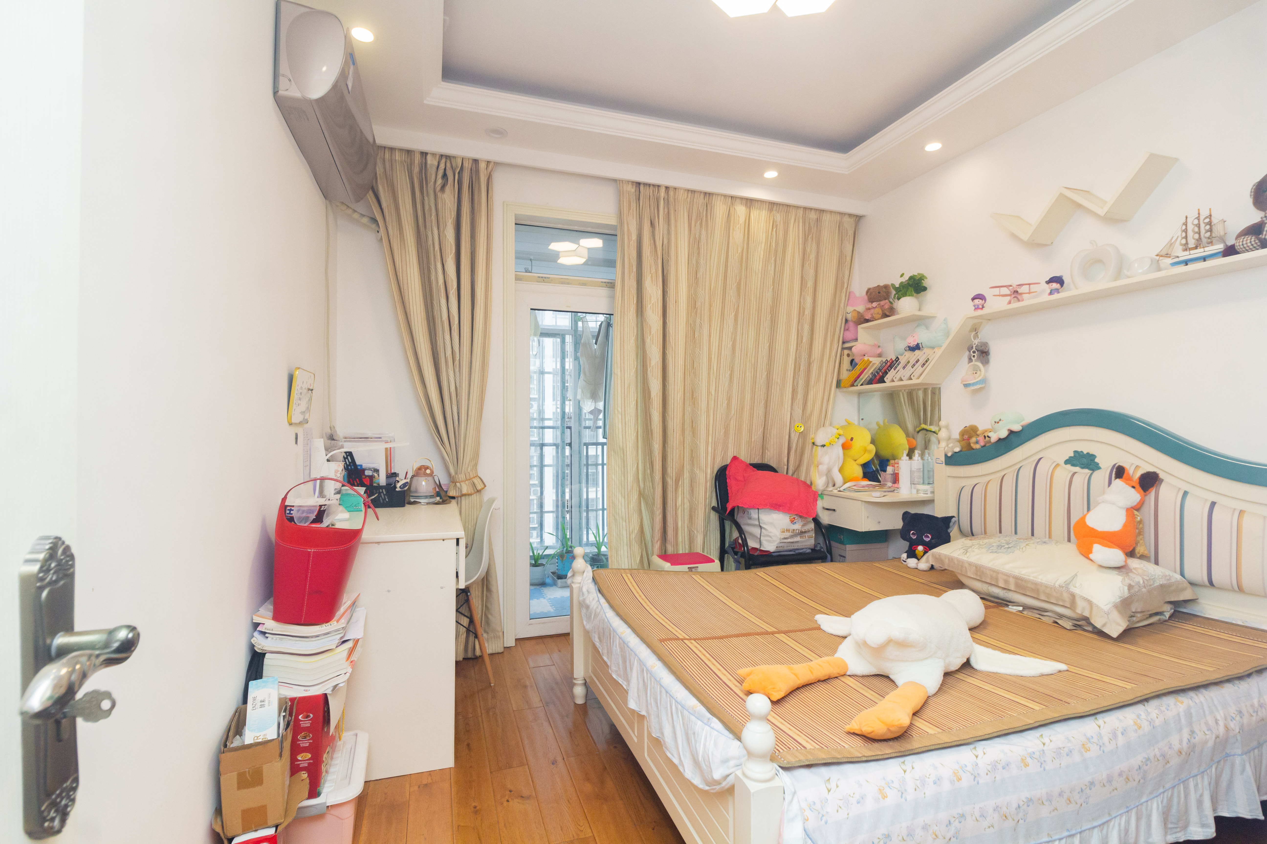 明天一城  3室2厅2卫    66.8万 明天一城  3室2厅2卫    66.8万卧室