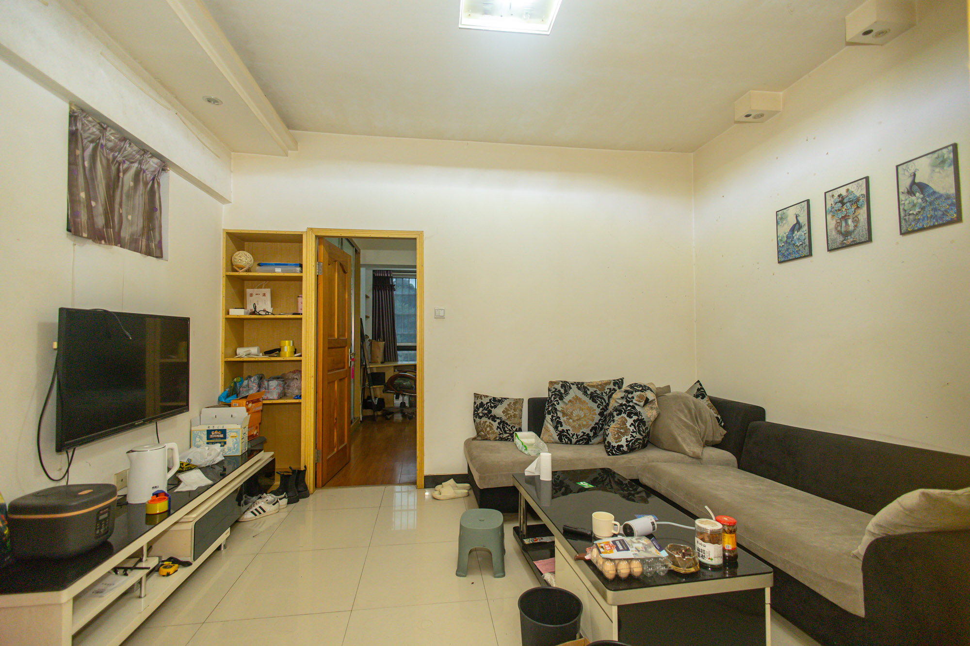 尚都花园城 1室1厅1卫 25.0万 尚都花园城 1室1厅1卫 25.0万客厅