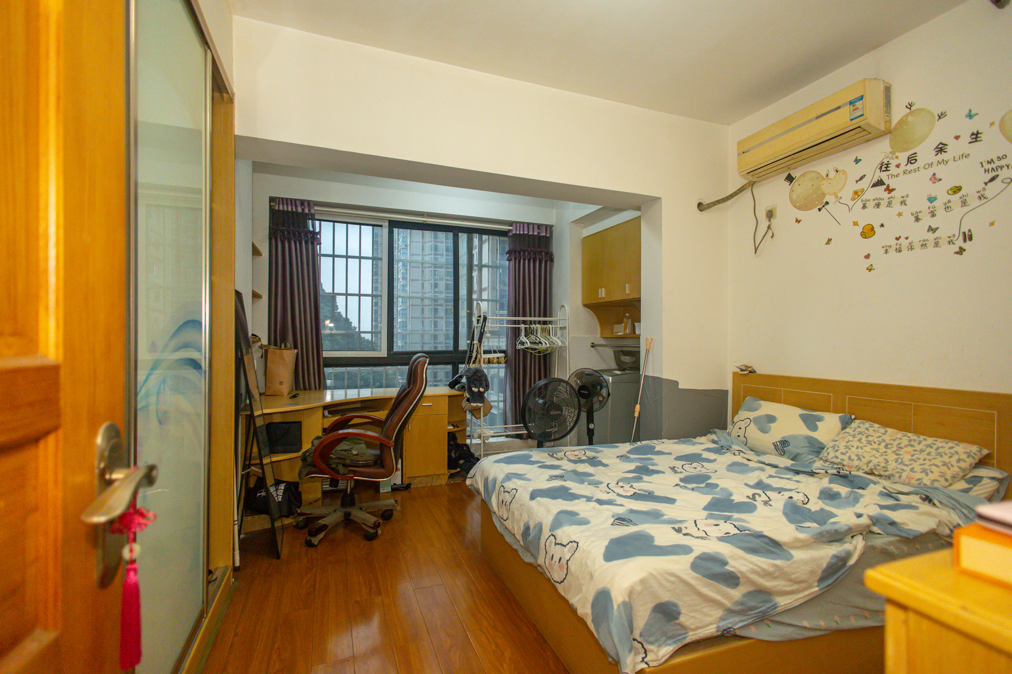 尚都花园城 1室1厅1卫 25.0万 尚都花园城 1室1厅1卫 25.0万卧室